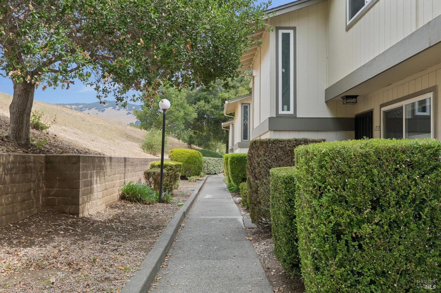 13 Oliva Drive Unit: #F