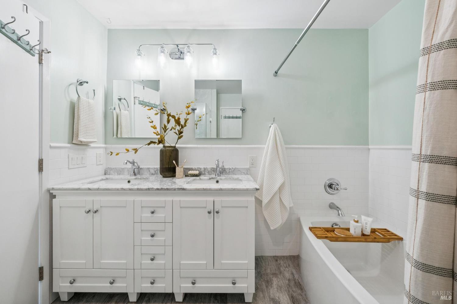 1263 Valley Oak Court Unit: #D