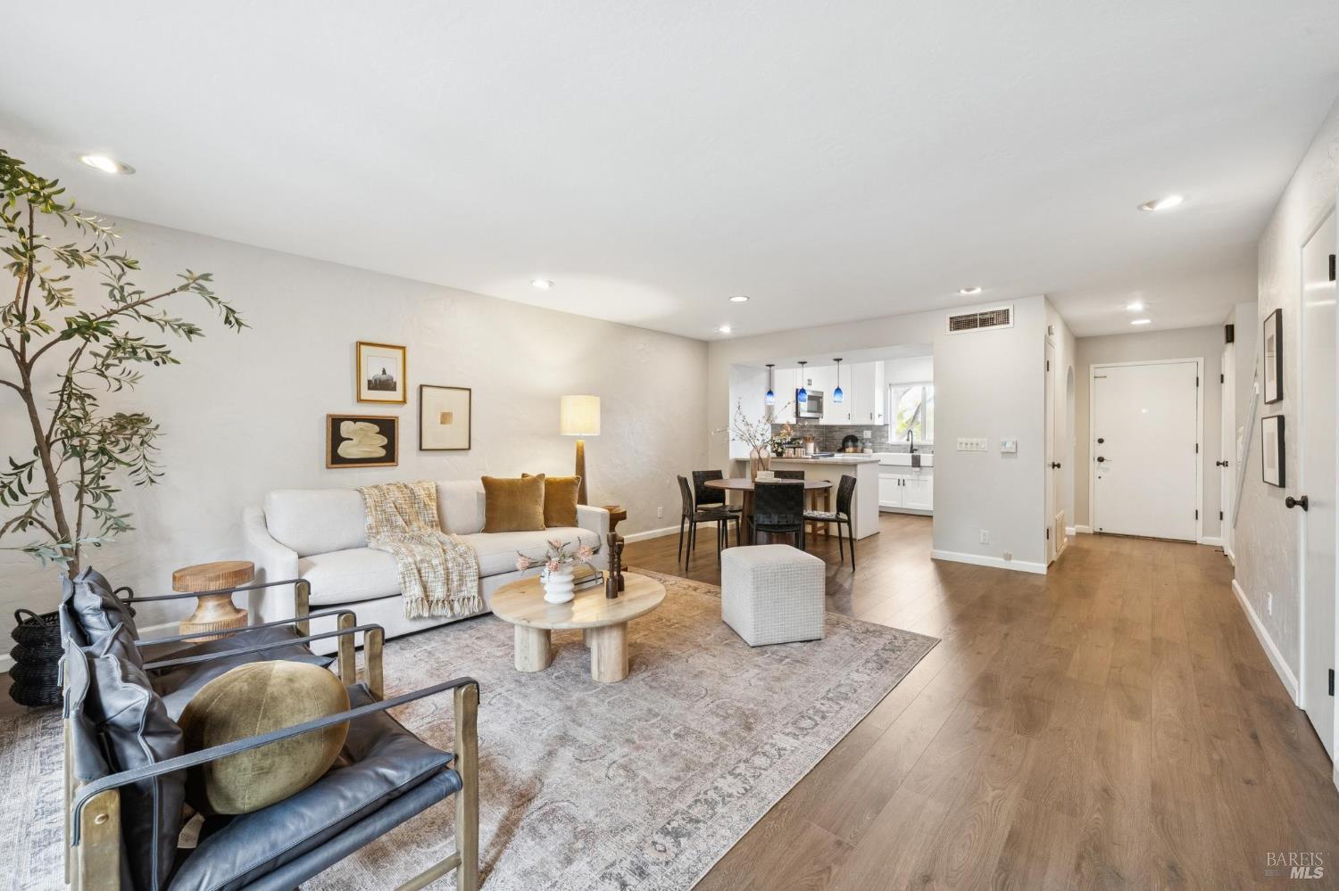 1263 Valley Oak Court Unit: #D