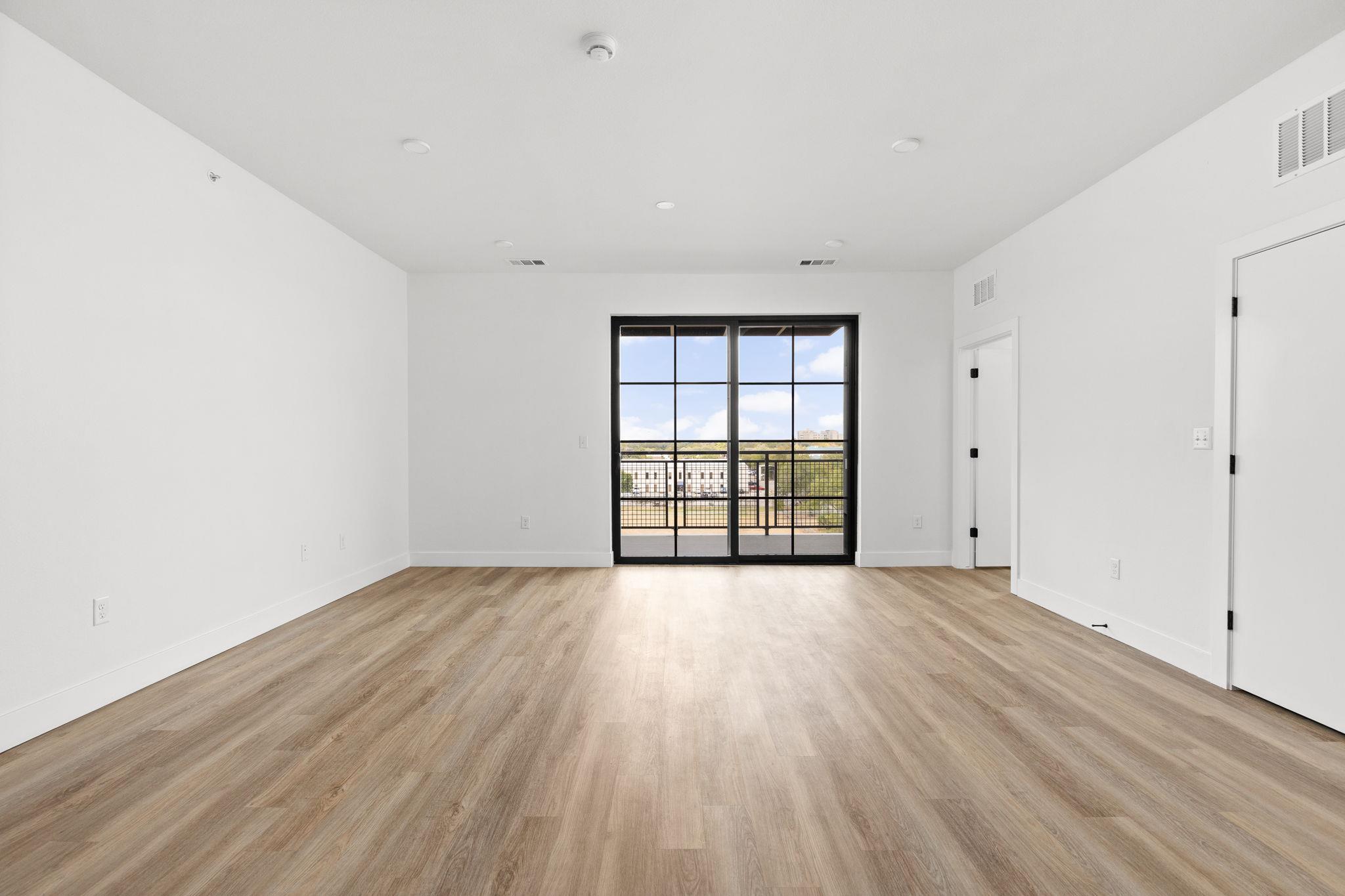 4315 S Congress Ave # 523, Austin Unit: 523