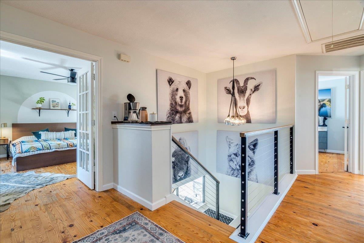 171 N Pin Oak XING, Elgin