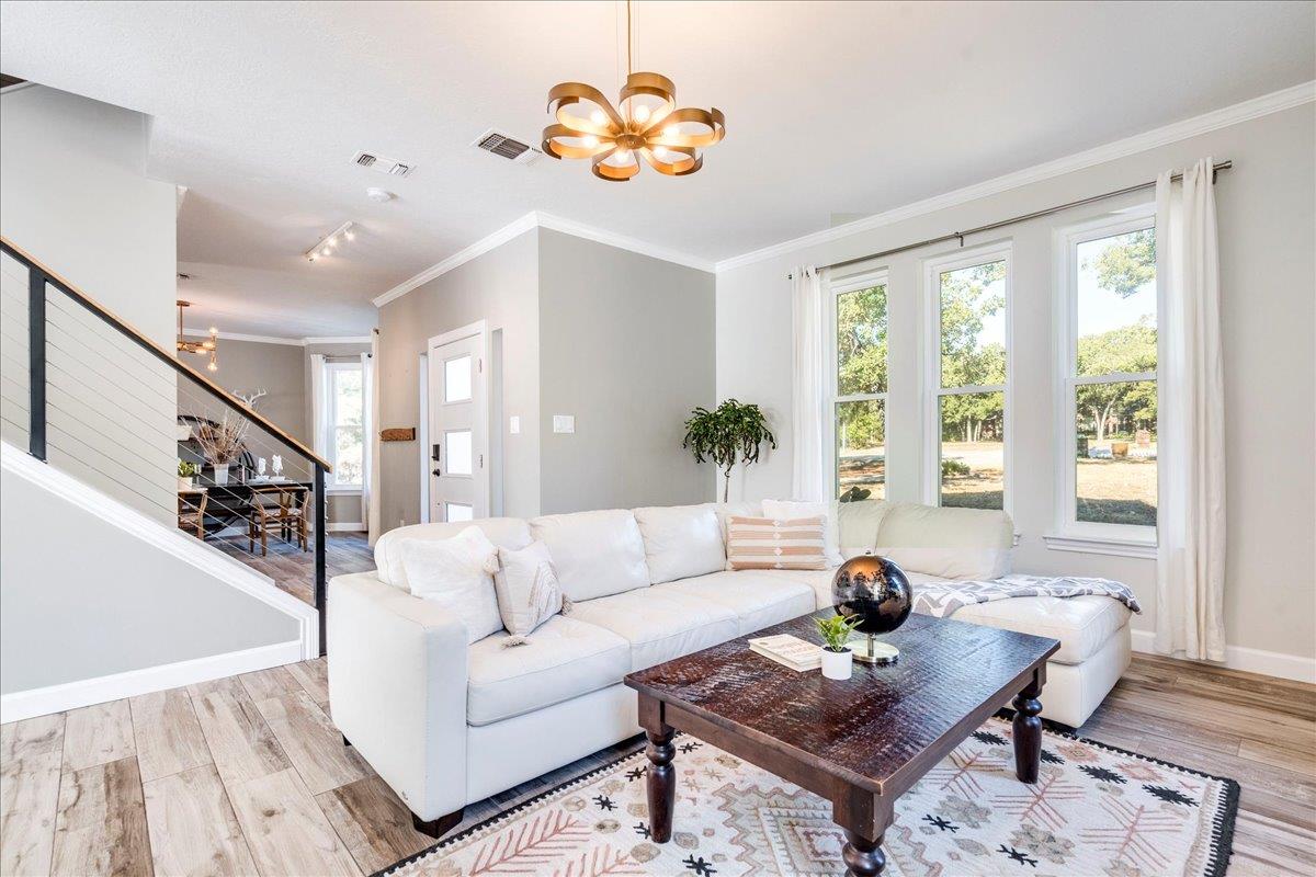 171 N Pin Oak XING, Elgin