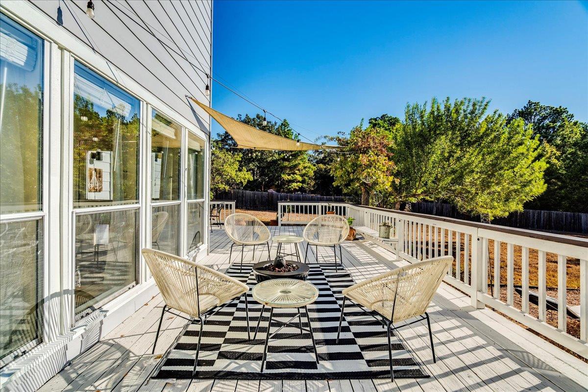 171 N Pin Oak XING, Elgin