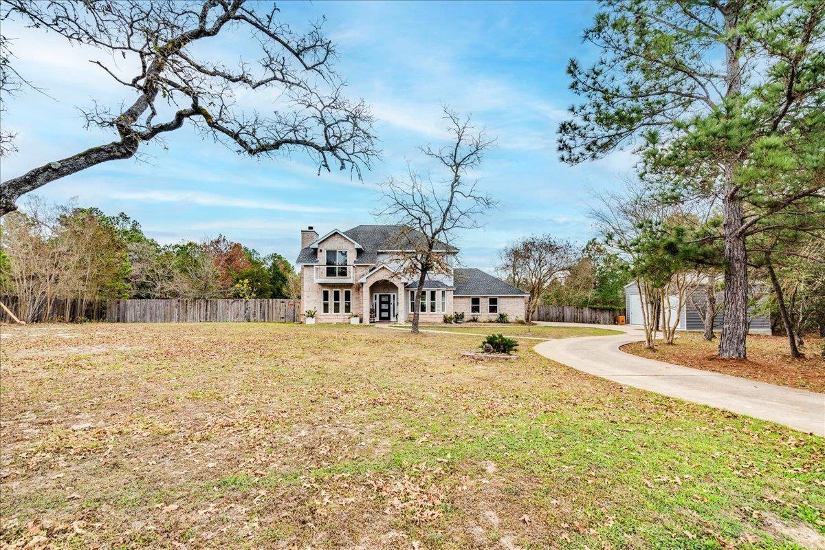 171 N Pin Oak XING, Elgin