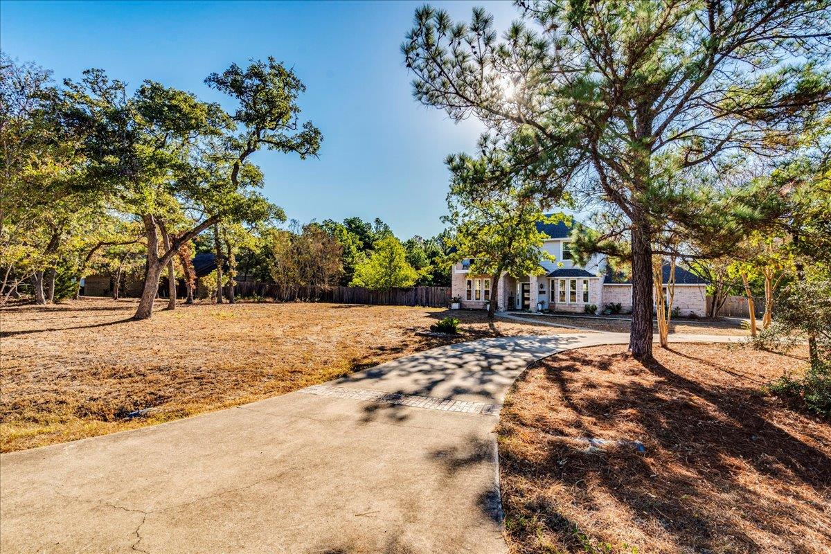 171 N Pin Oak XING, Elgin