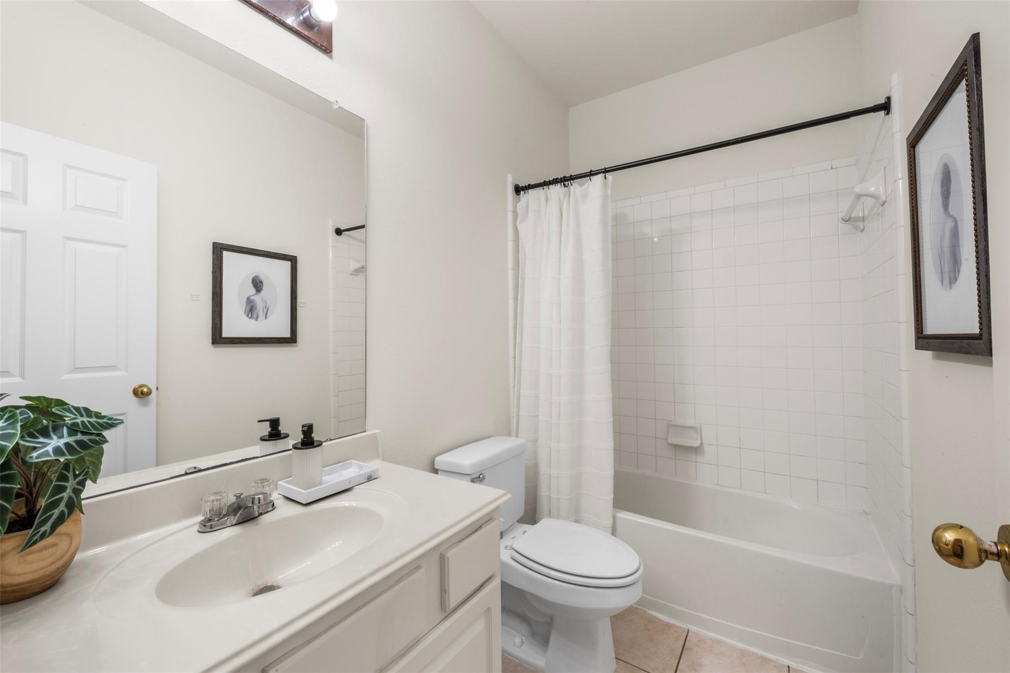 9211 Memorial Hills Drive