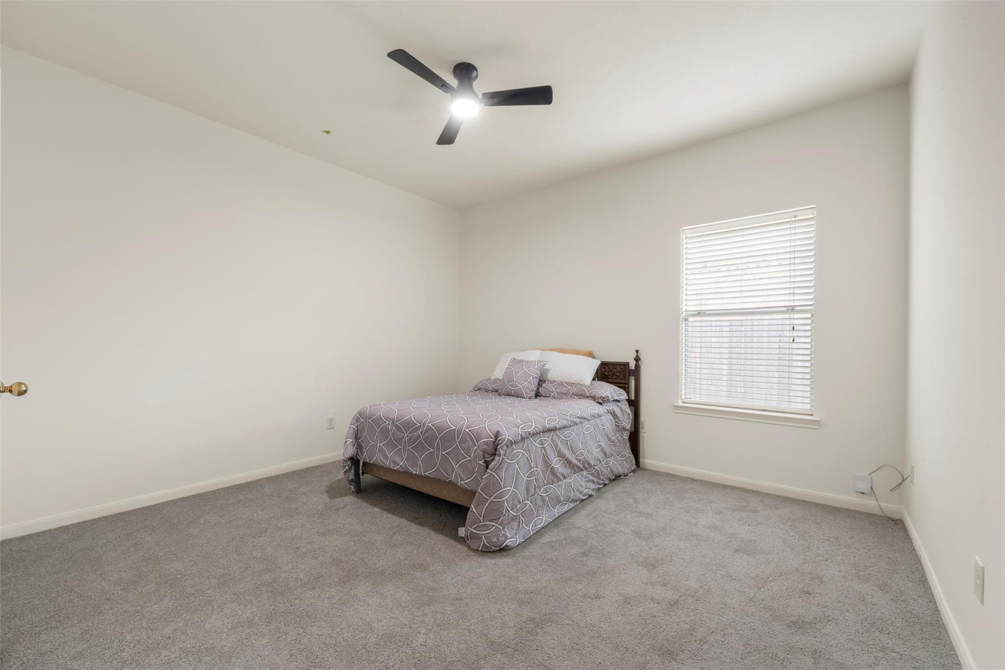 9211 Memorial Hills Drive