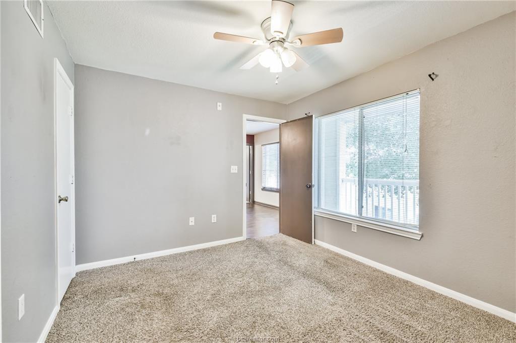 529 Southwest Parkway Parkway # 203