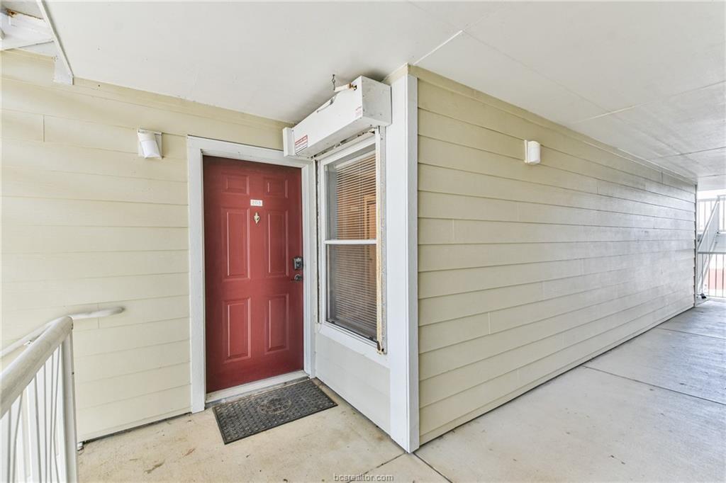 529 Southwest Parkway Parkway # 203