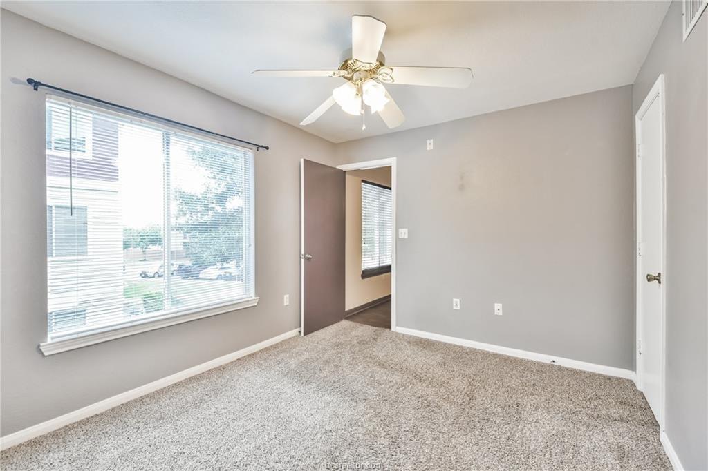 529 Southwest Parkway Parkway # 203
