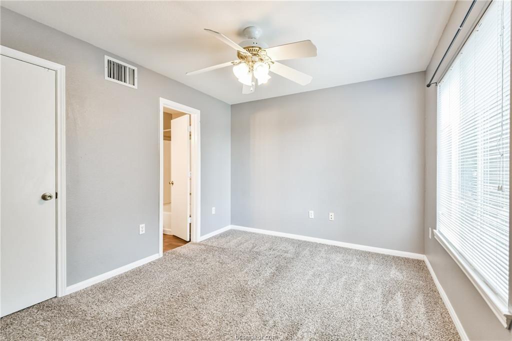 529 Southwest Parkway Parkway # 203