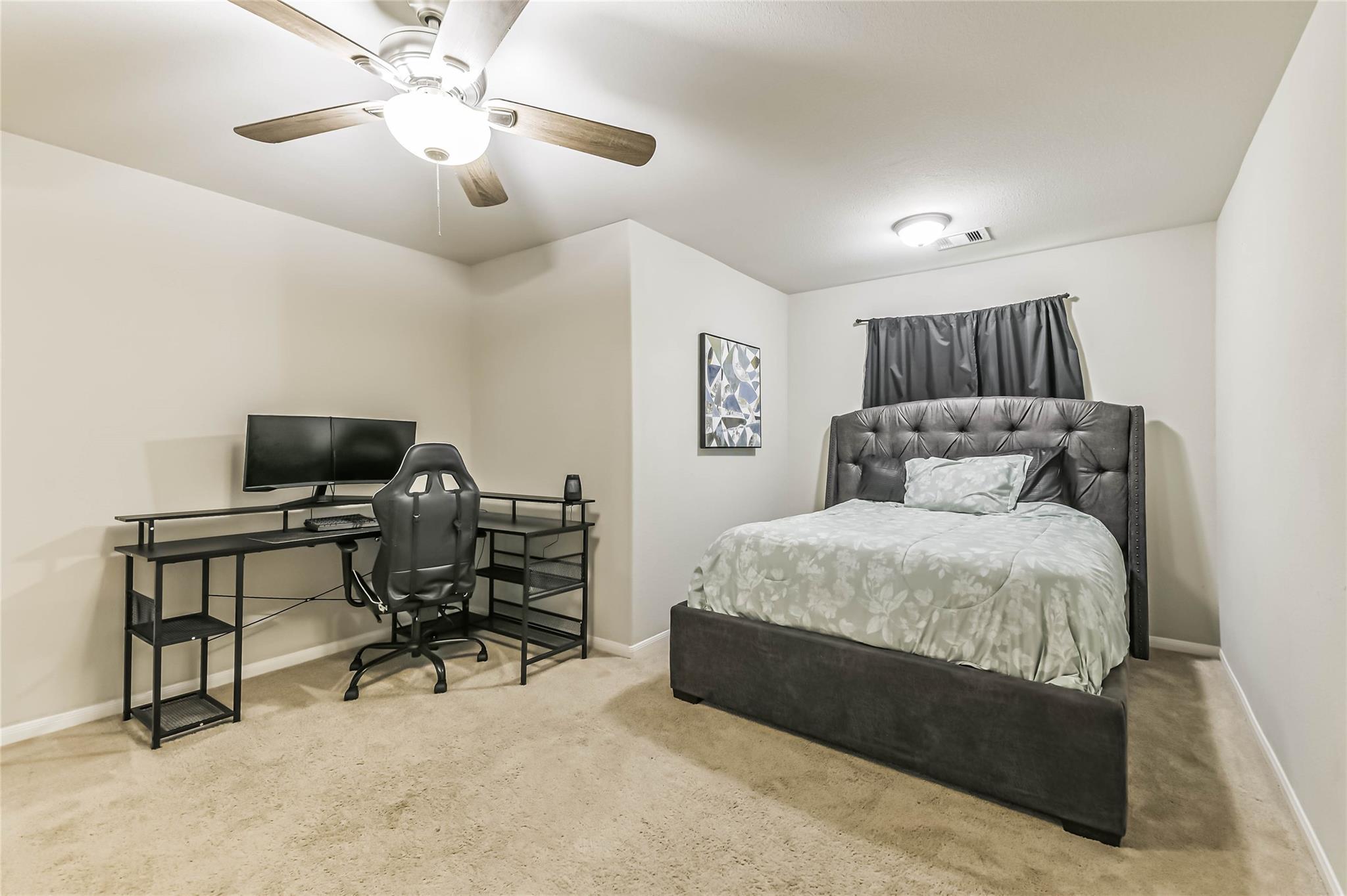 15603 Lakewood Terrace Drive