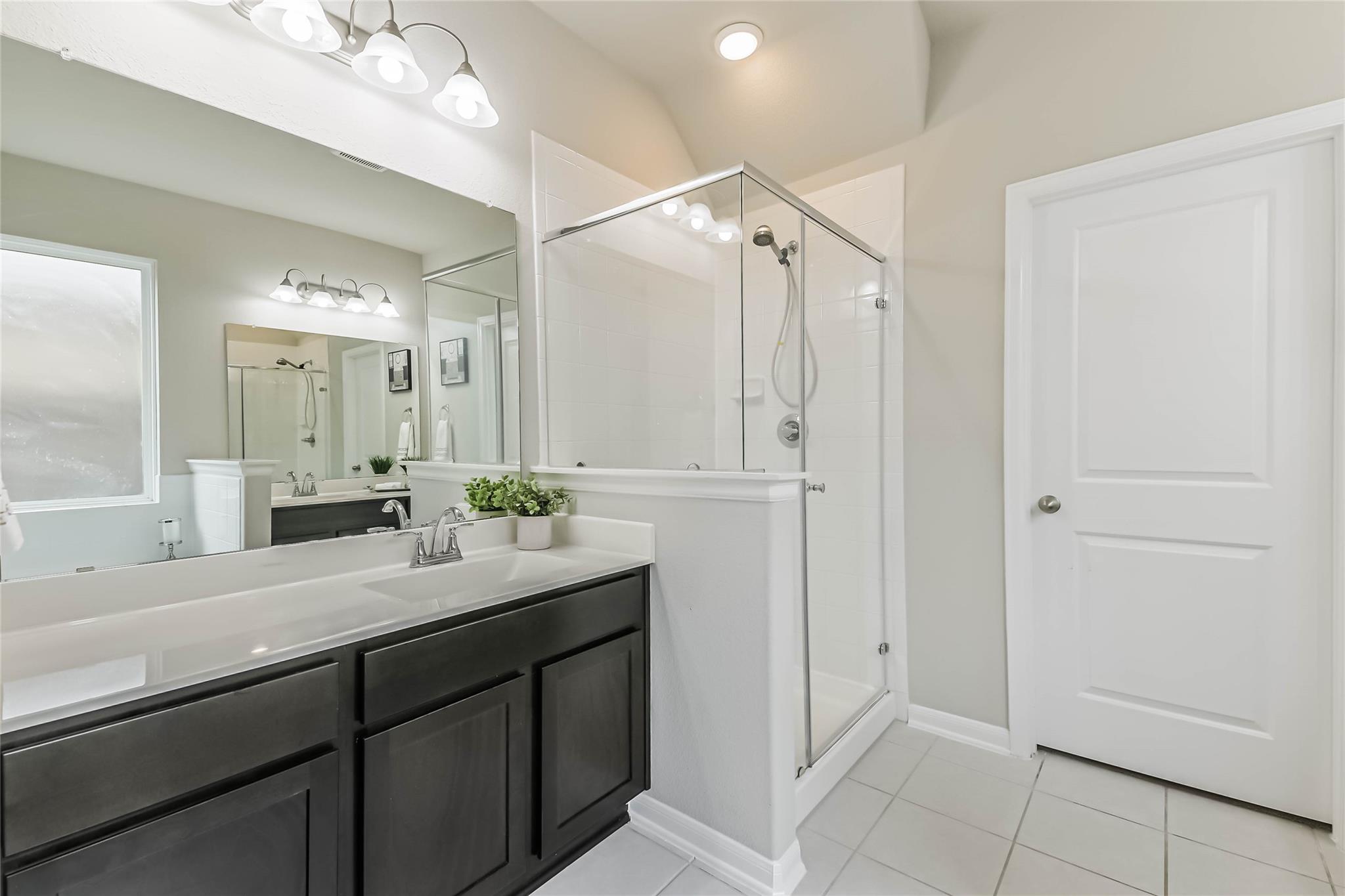 15603 Lakewood Terrace Drive