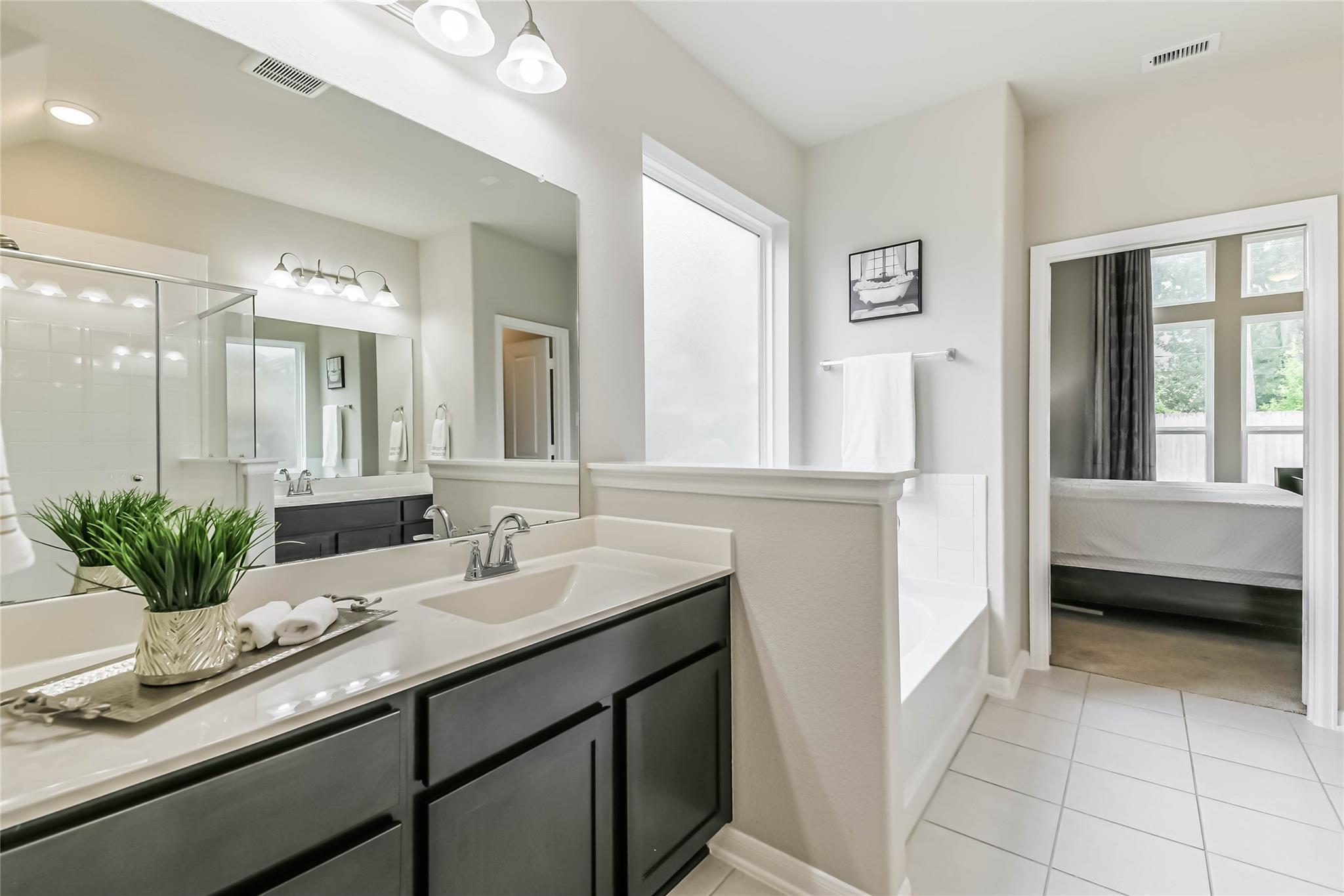 15603 Lakewood Terrace Drive