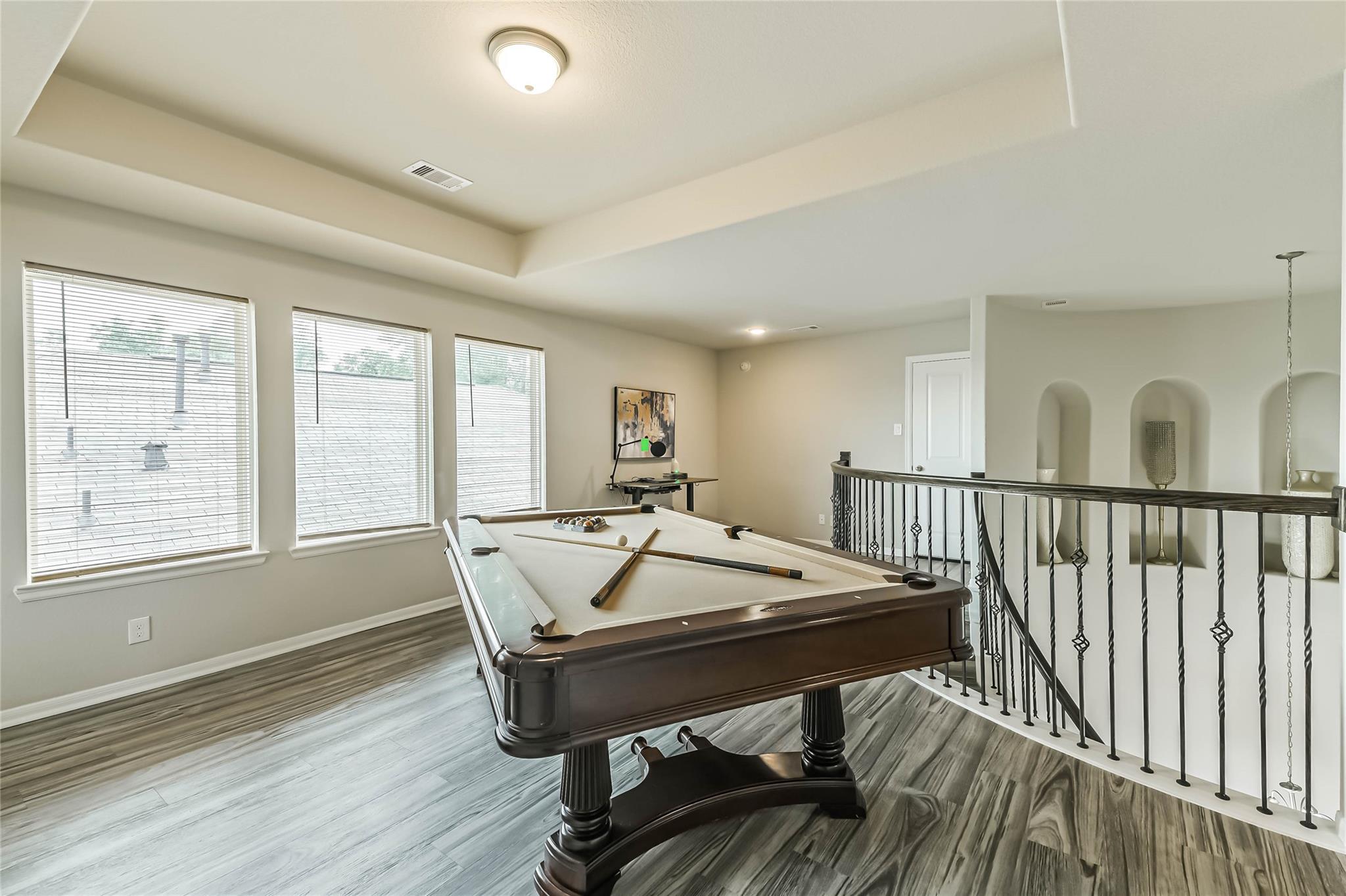 15603 Lakewood Terrace Drive