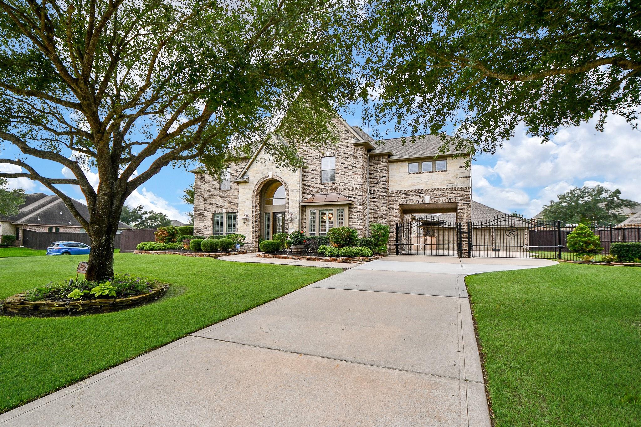 17819 Refuge Lake Drive