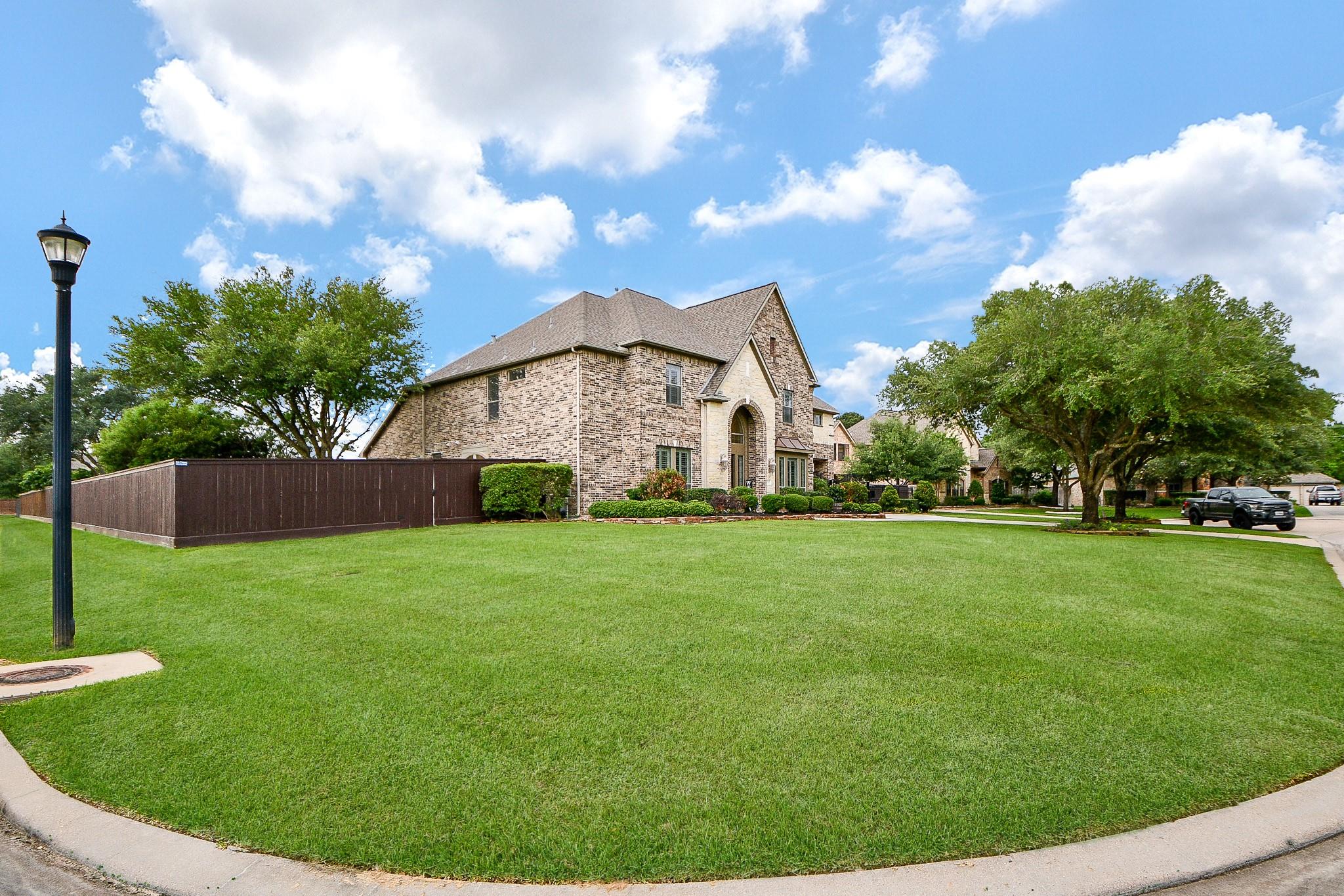 17819 Refuge Lake Drive