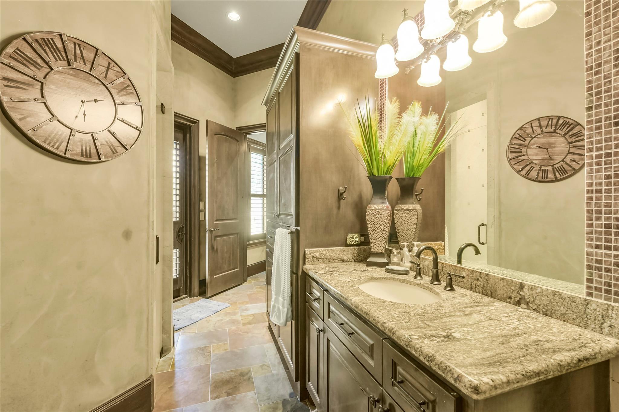 17111 Saddle Ridge Pass