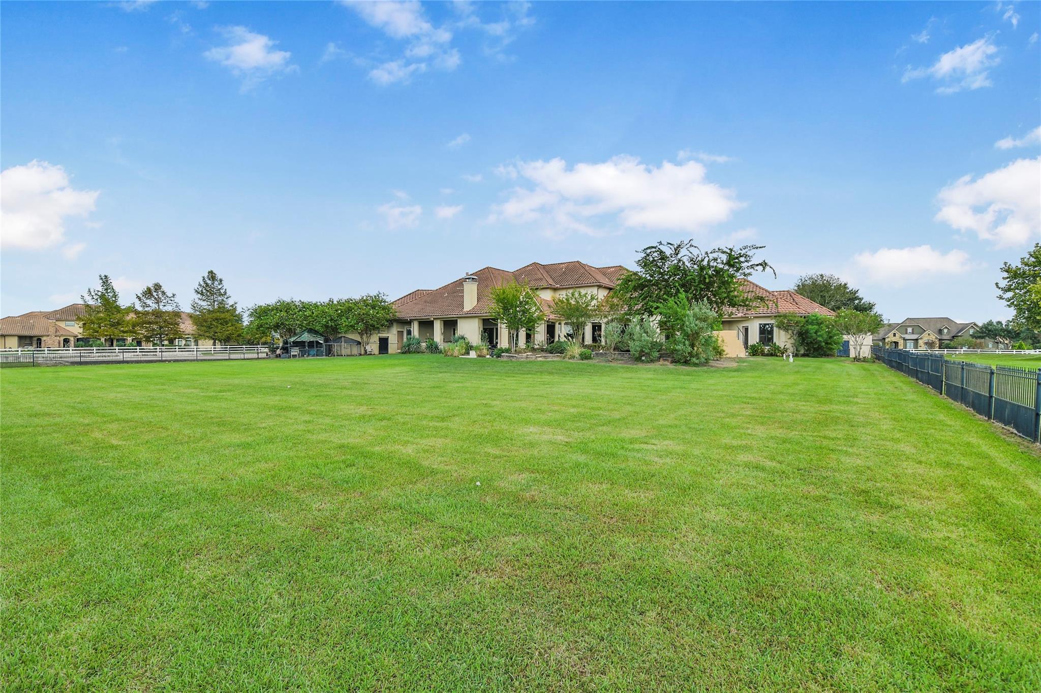 17111 Saddle Ridge Pass