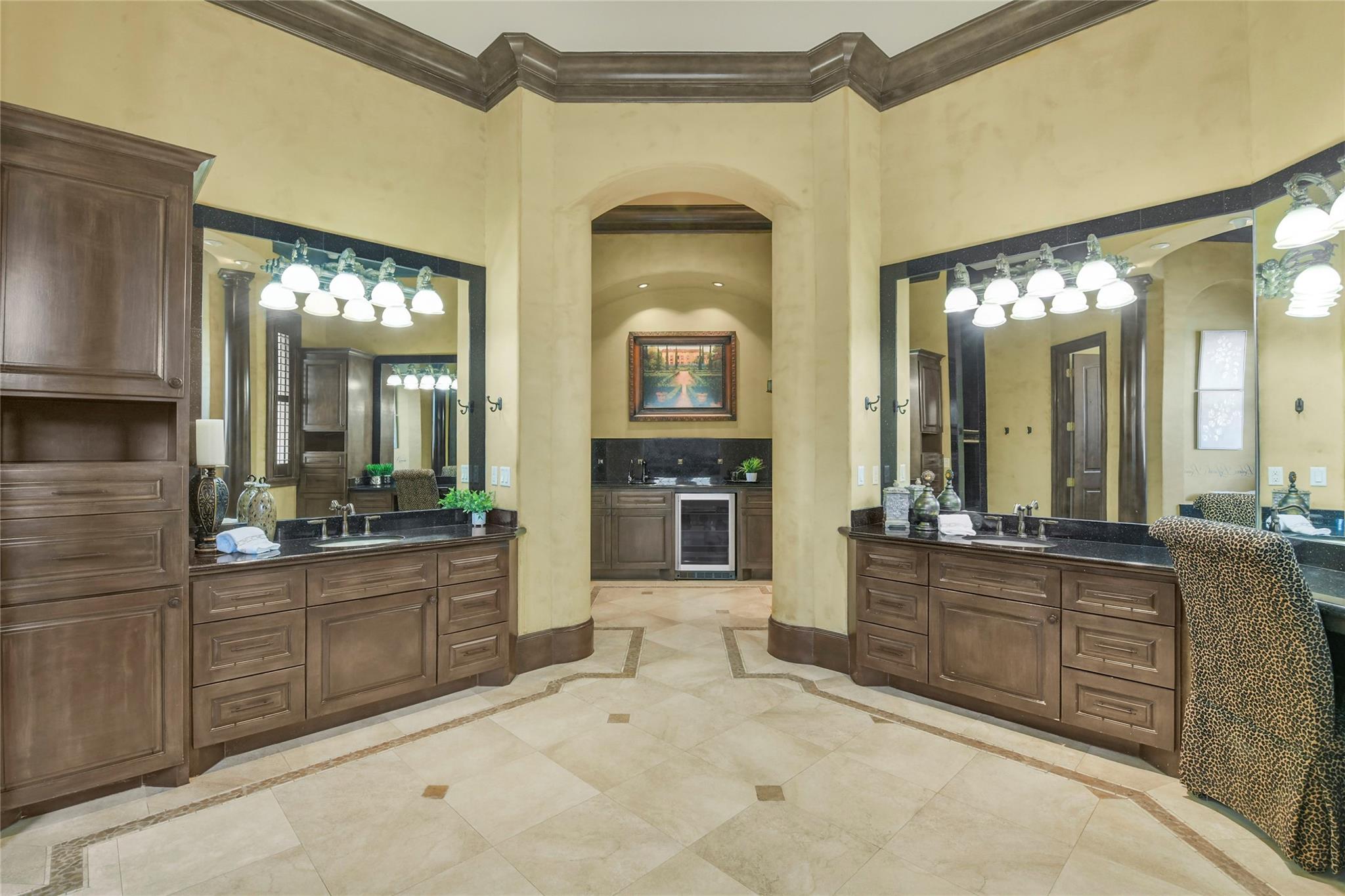17111 Saddle Ridge Pass