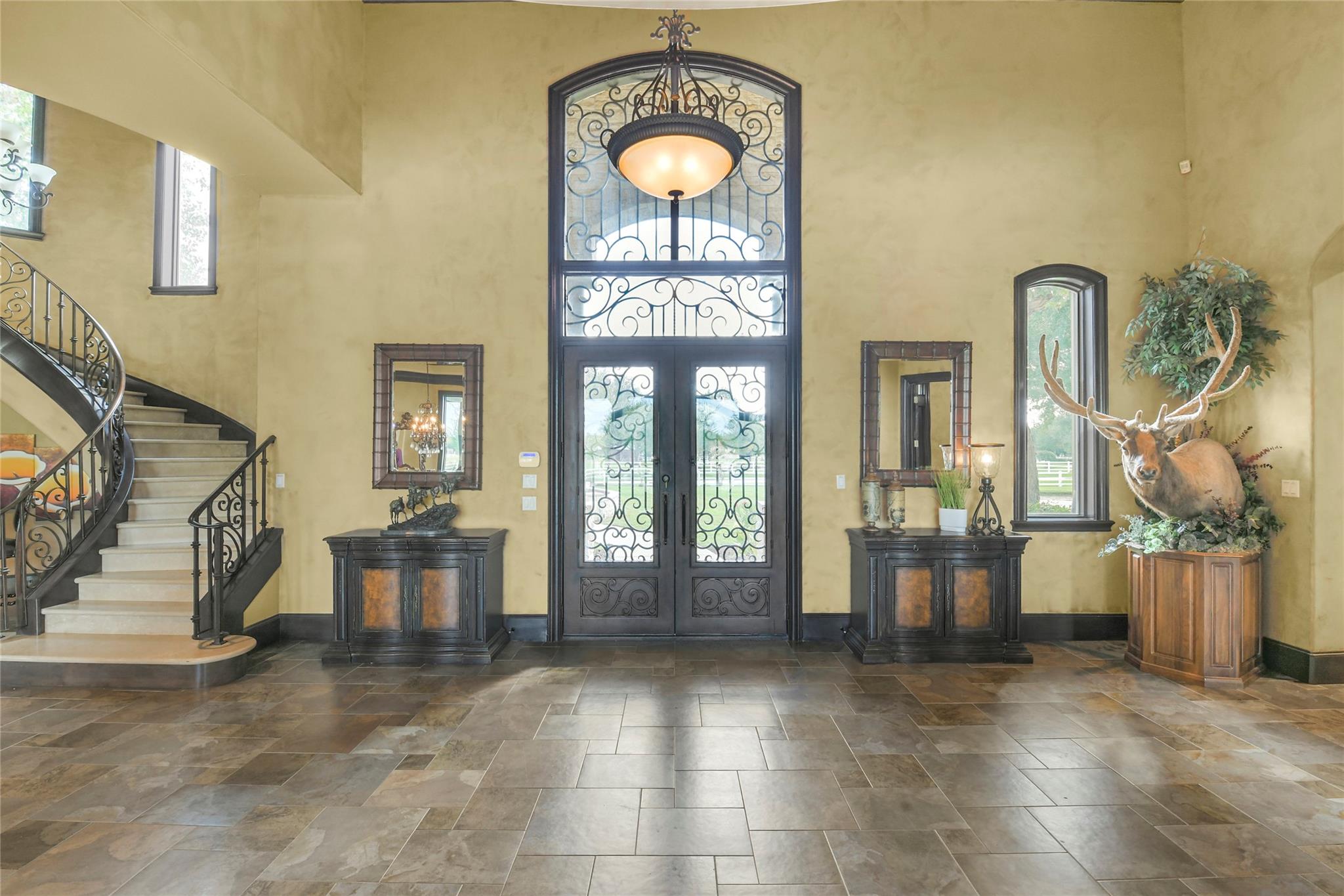 17111 Saddle Ridge Pass