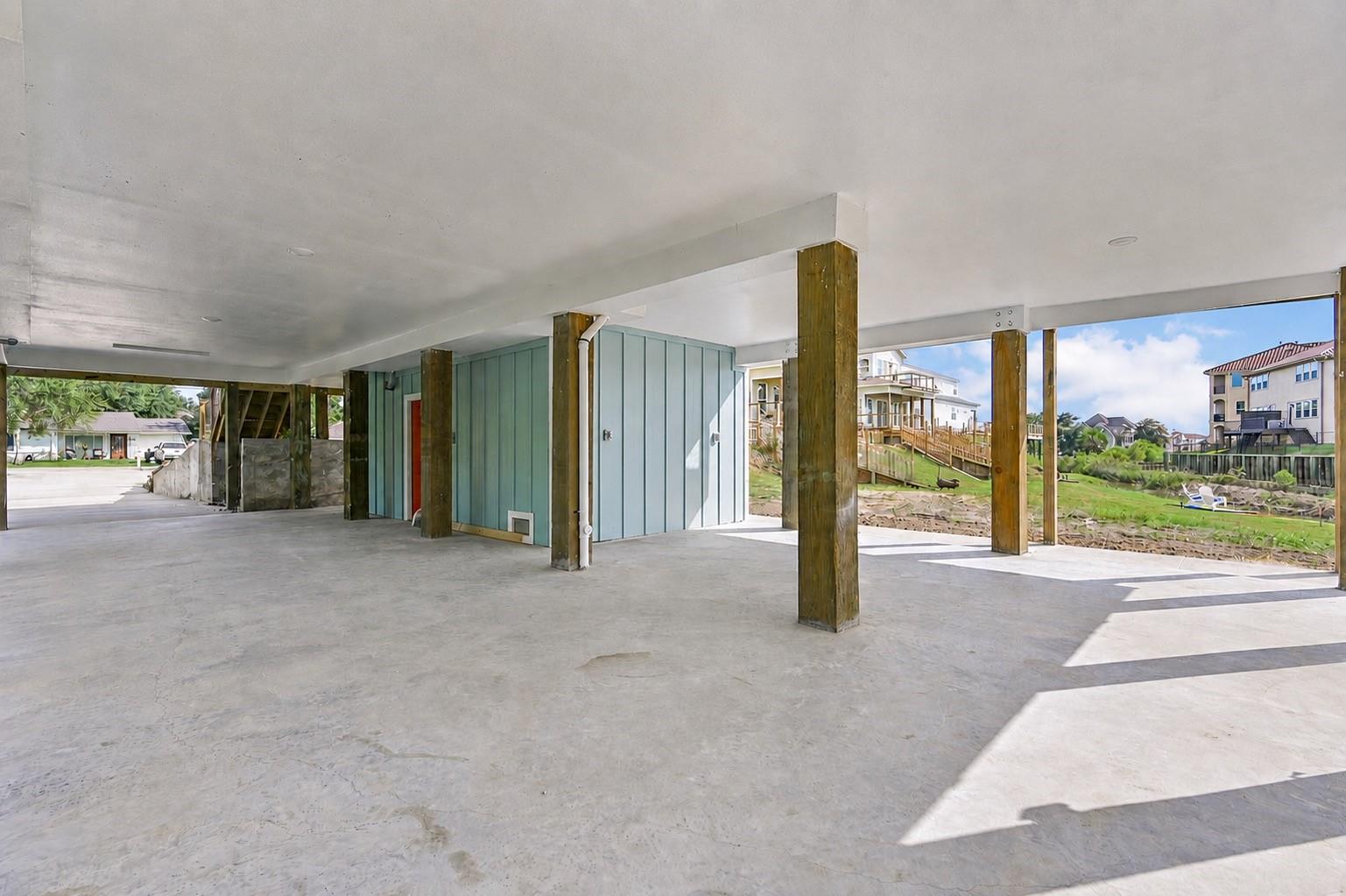 4444 Shady Lake Drive