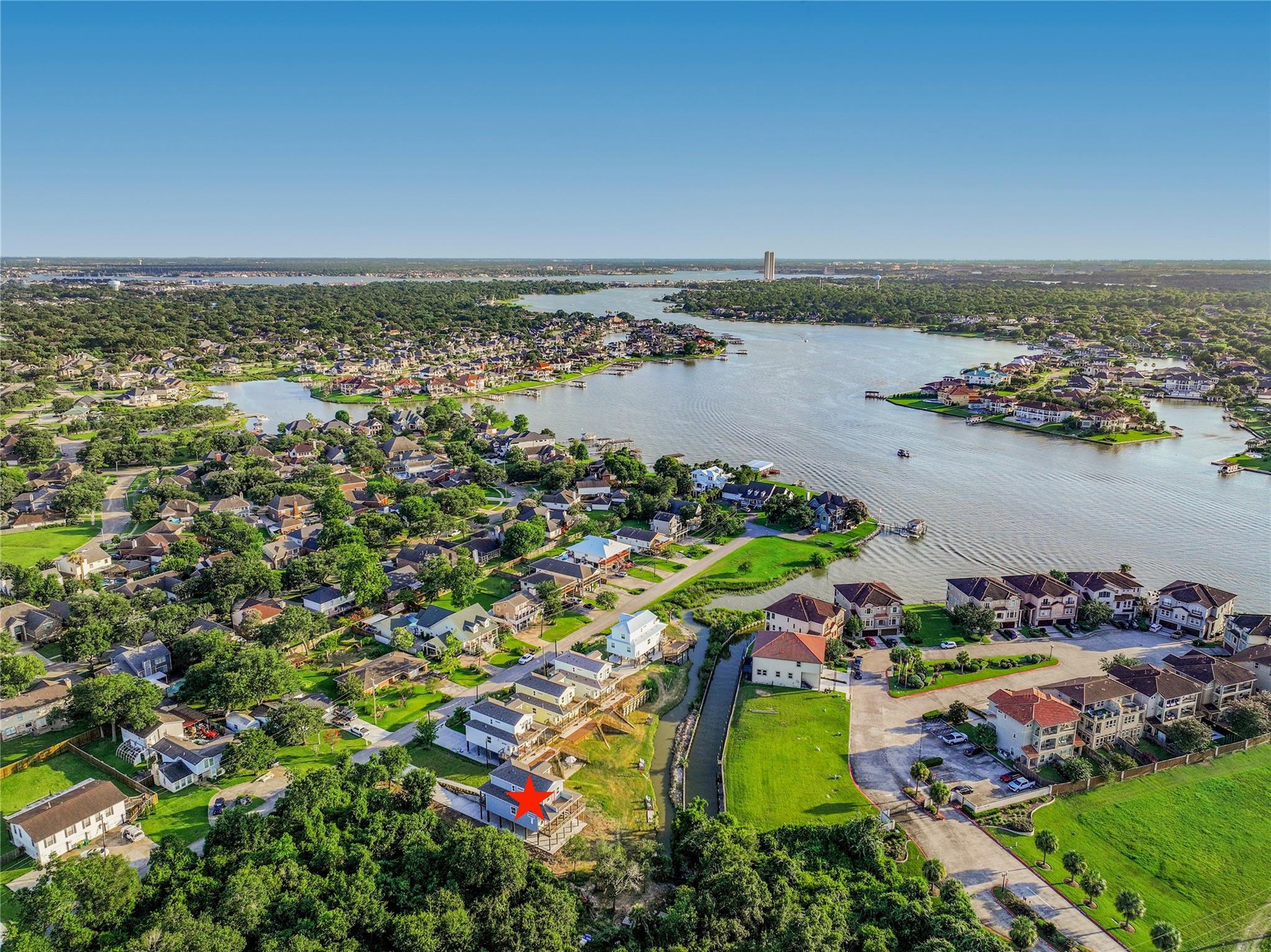 4444 Shady Lake Drive