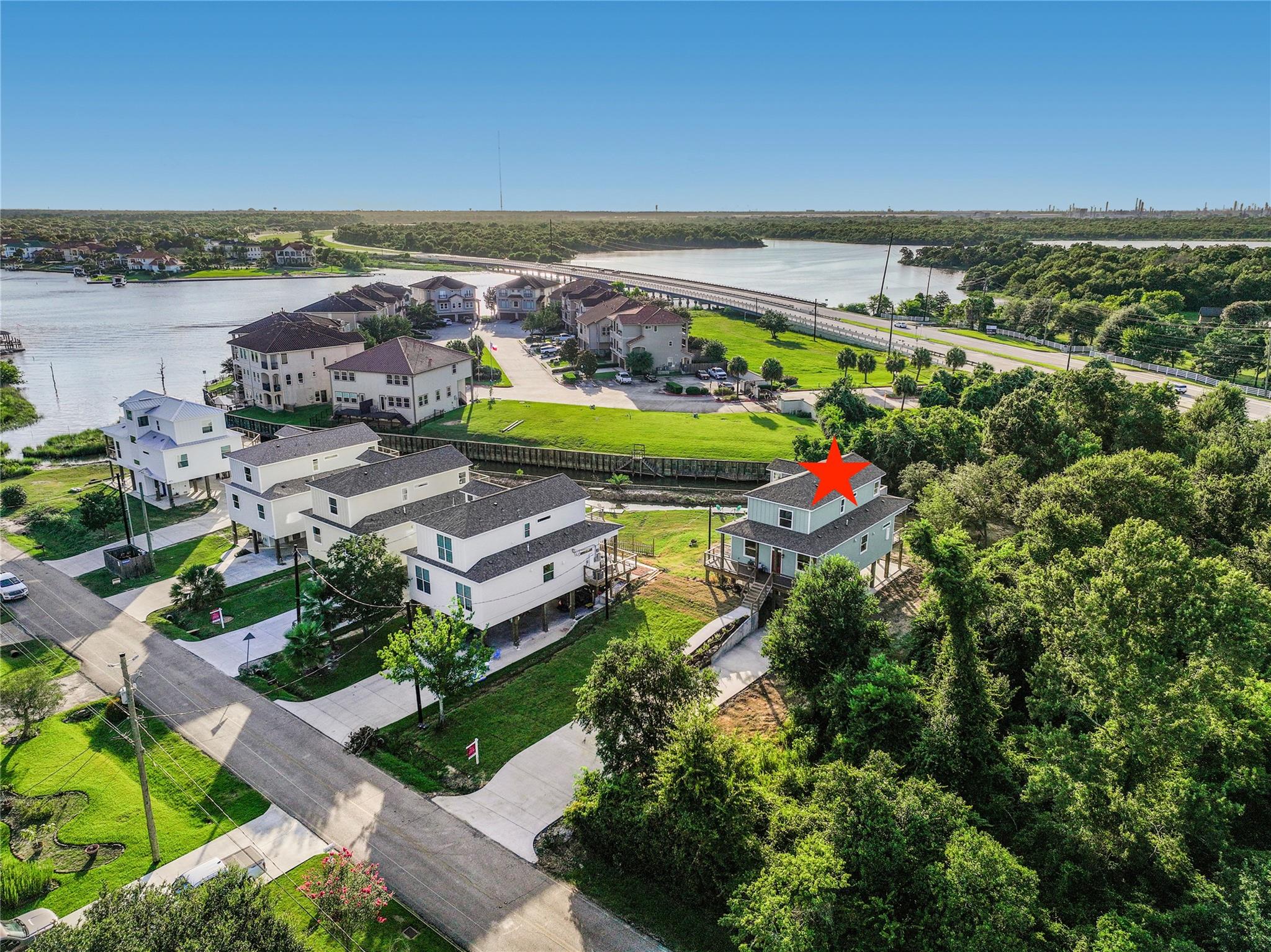 4444 Shady Lake Drive