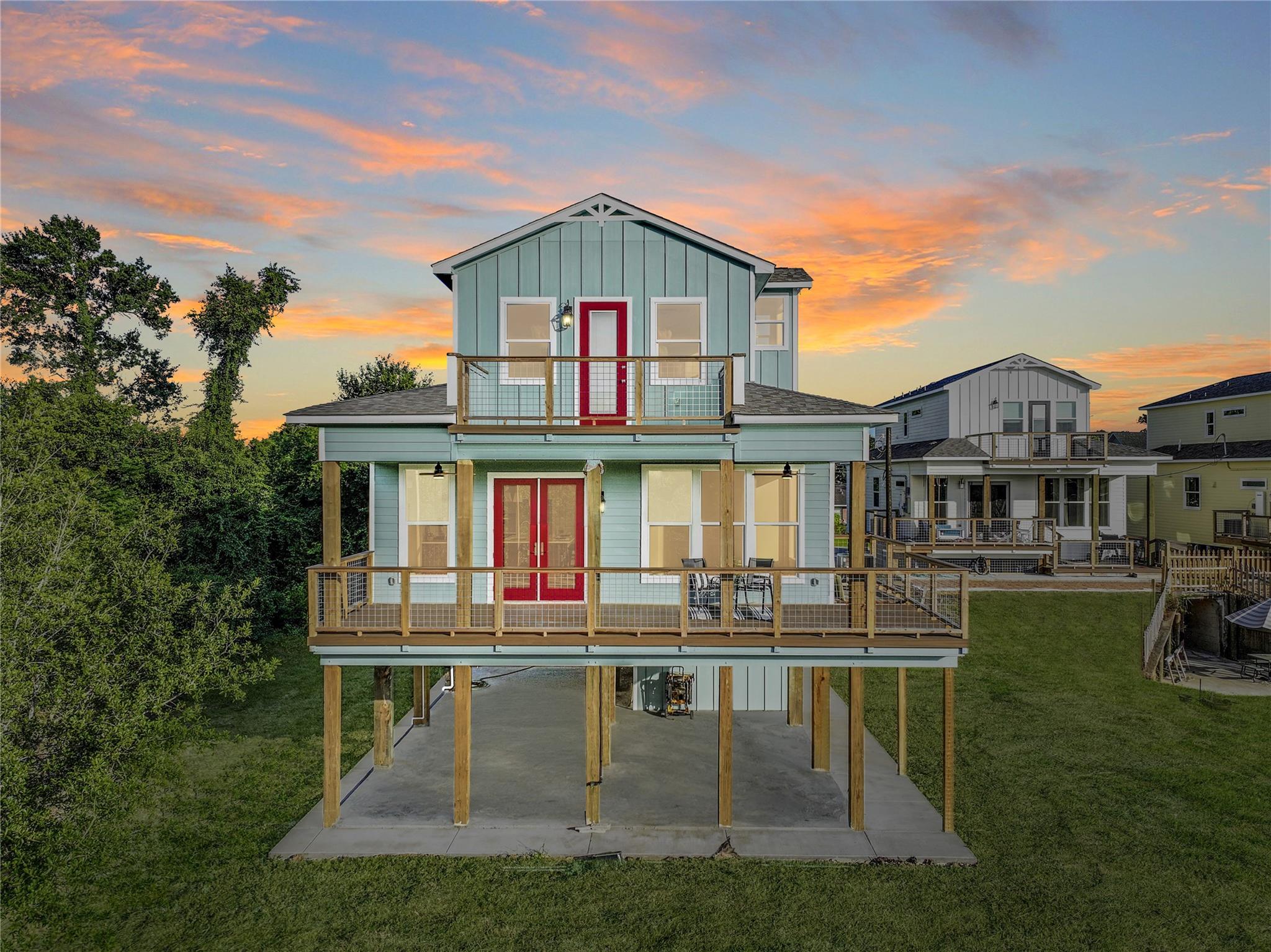 4444 Shady Lake Drive