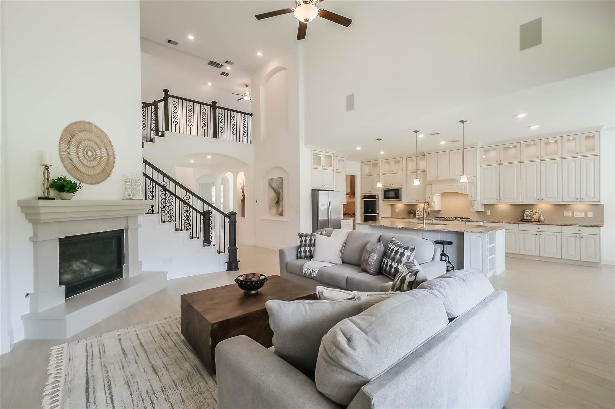 20319 Hillside Grove Lane