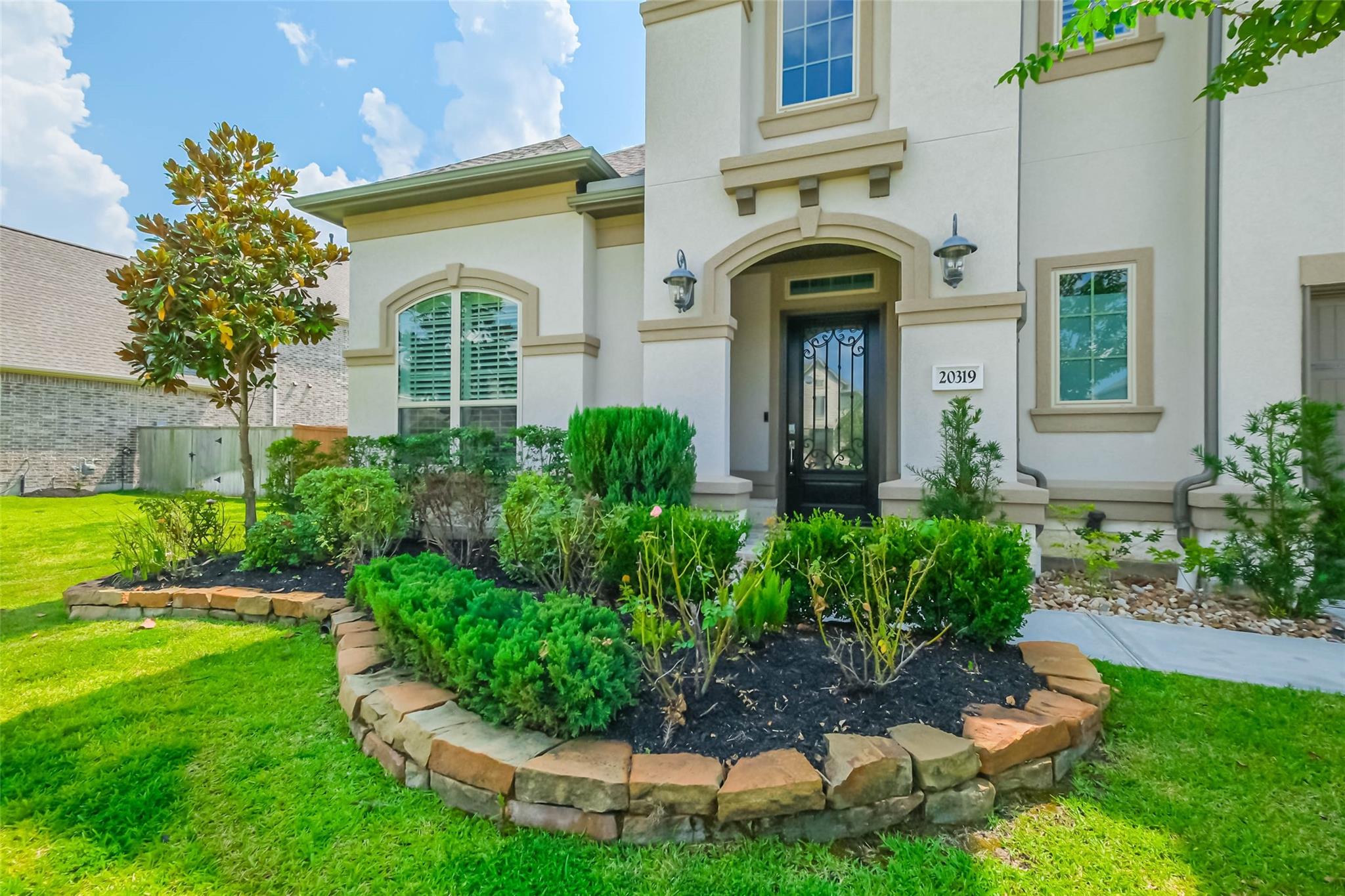 20319 Hillside Grove Lane