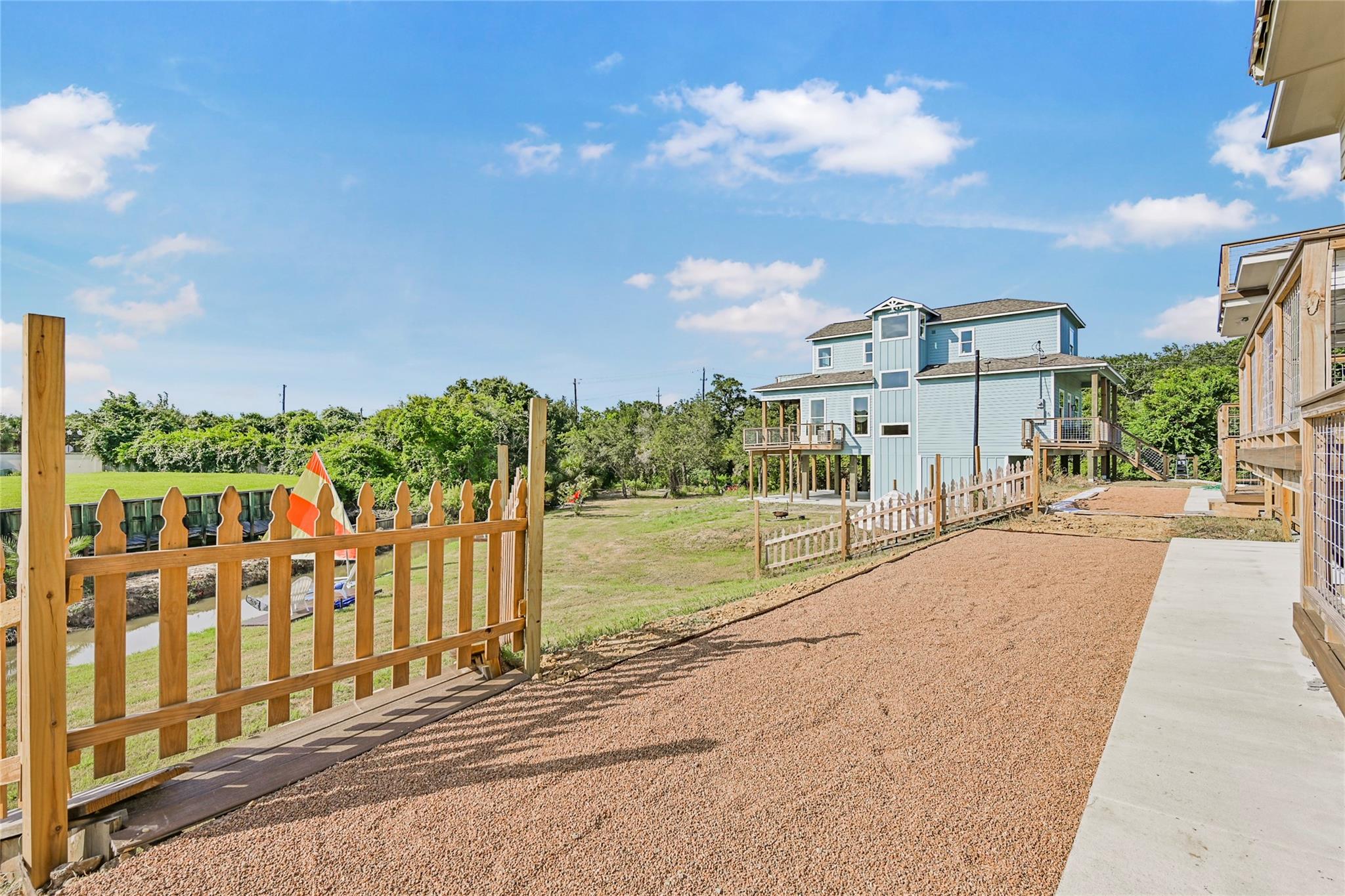 4436 Shady Lake Drive