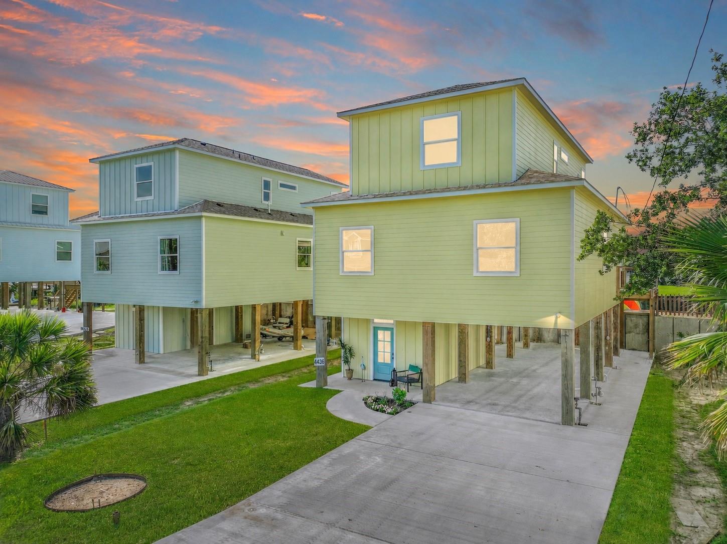 4436 Shady Lake Drive