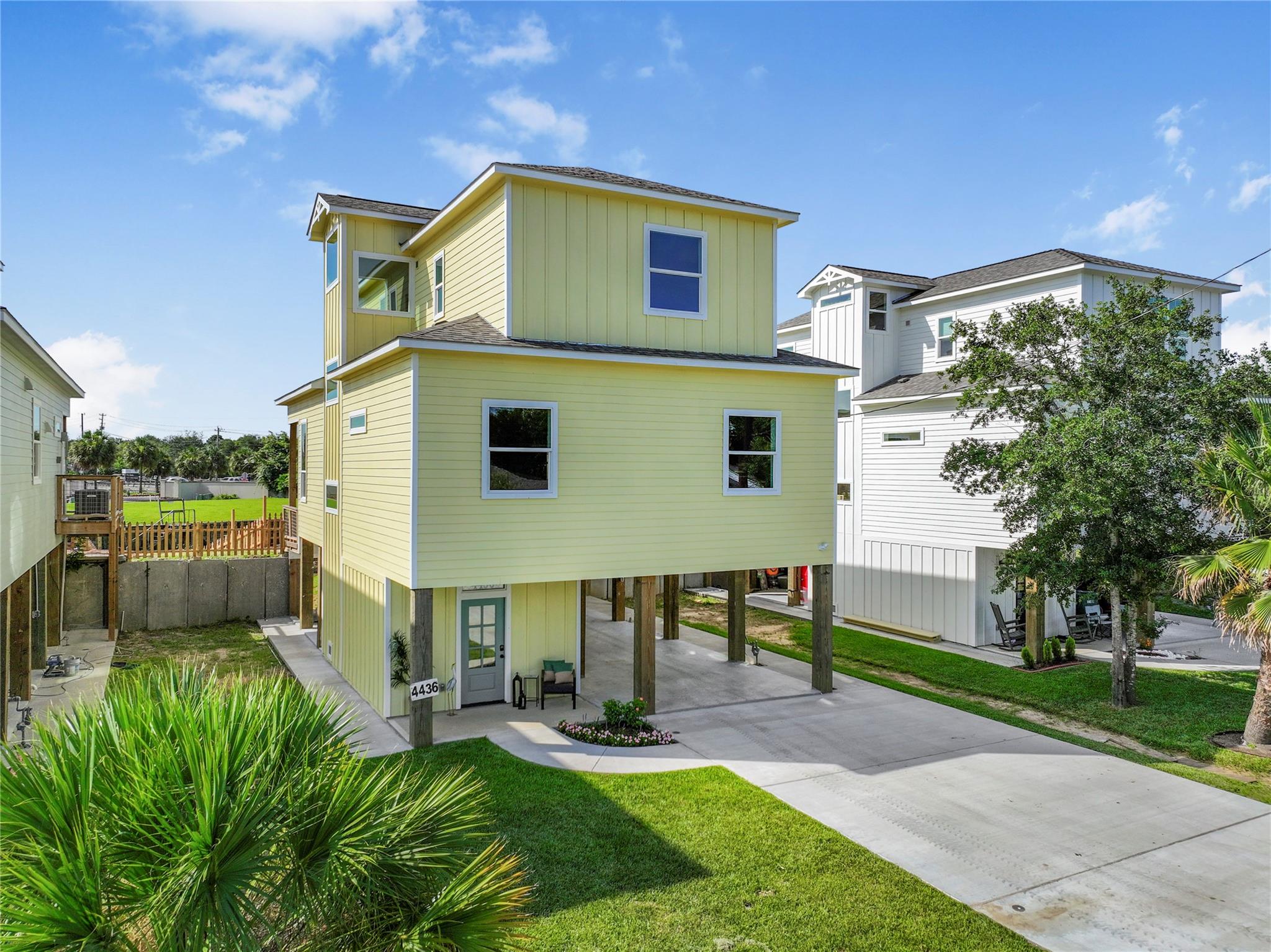 4436 Shady Lake Drive