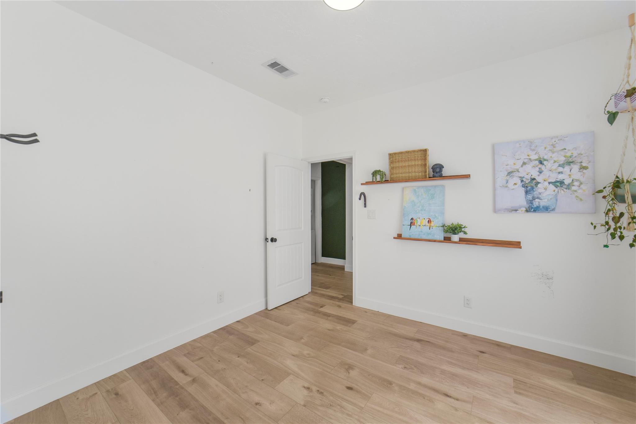 4030 Pineridge Street