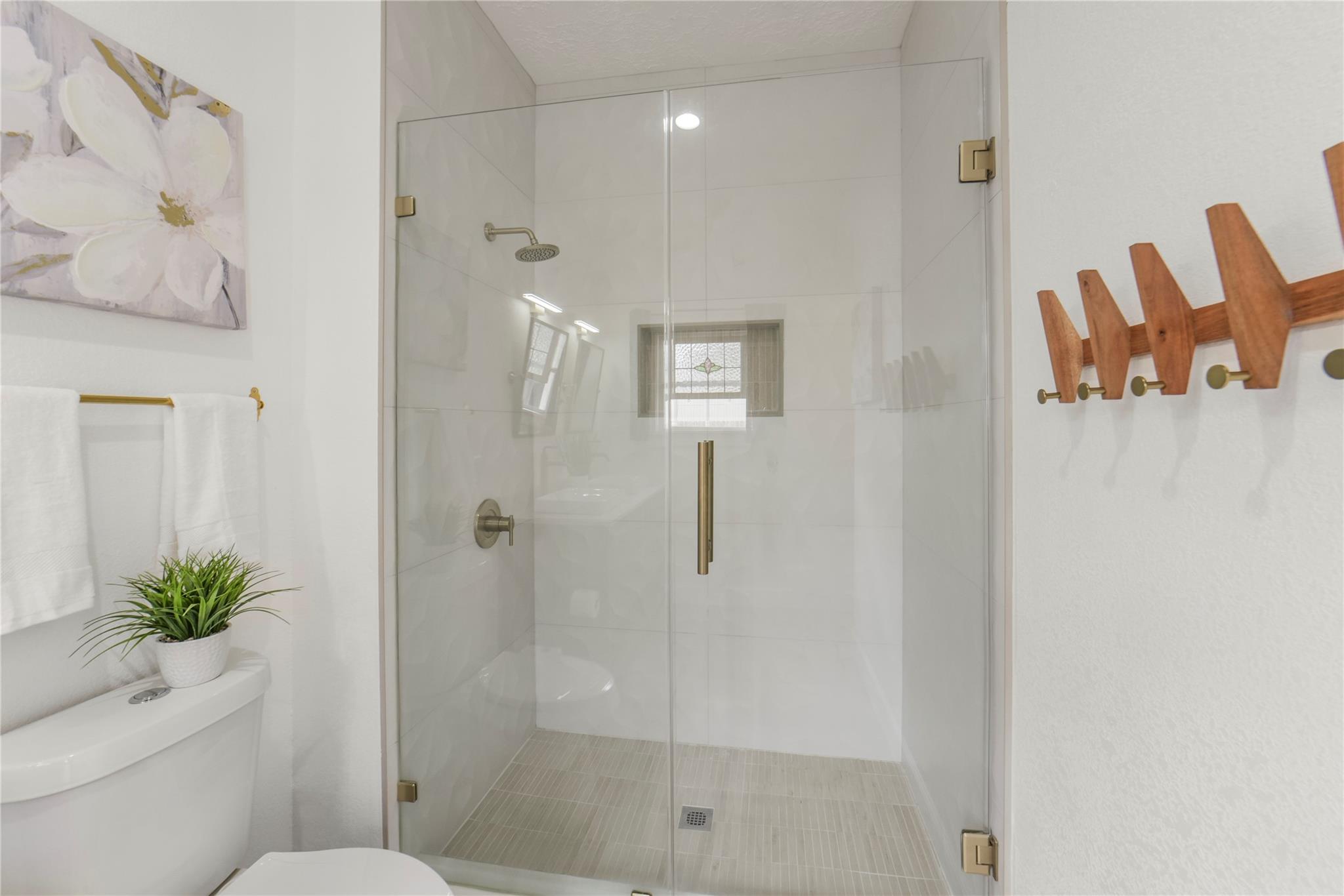 4030 Pineridge Street