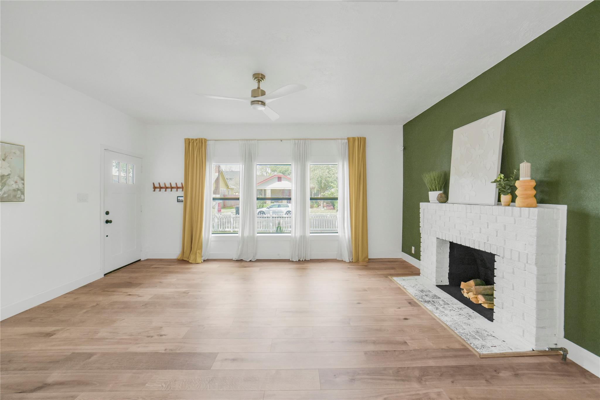 4030 Pineridge Street