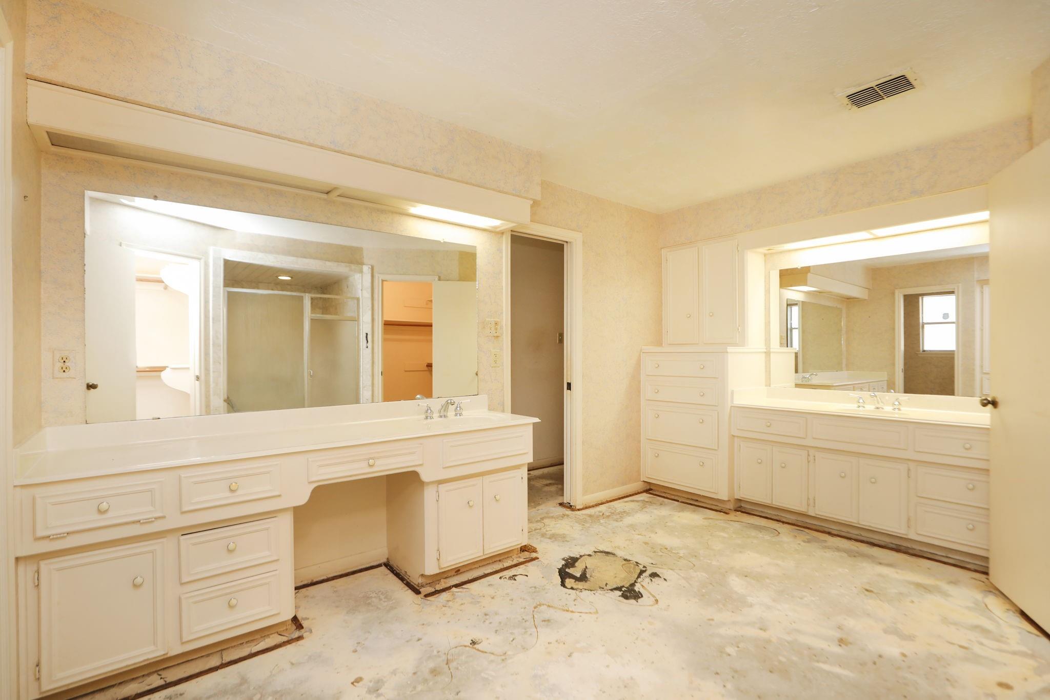 15226 Rainhollow Drive