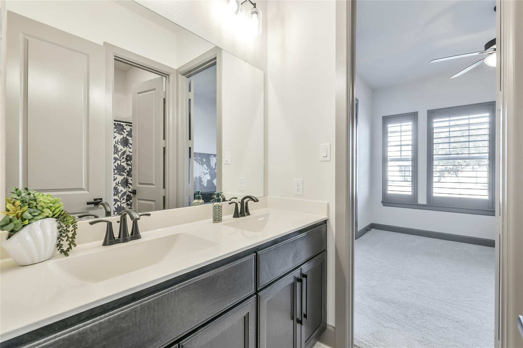 3010 Emerald Field Lane