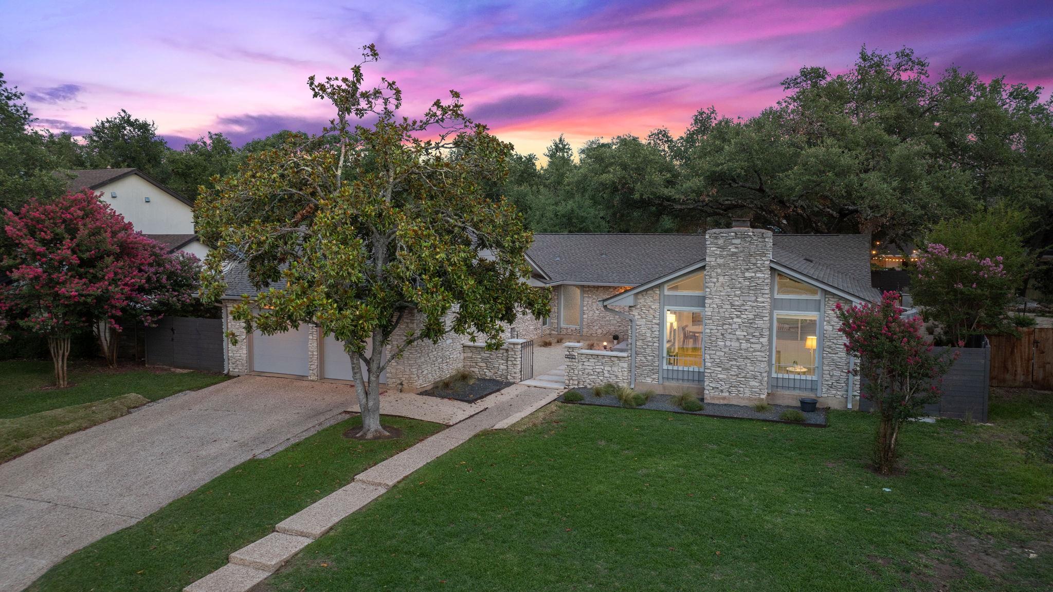 4405 Greystone DR