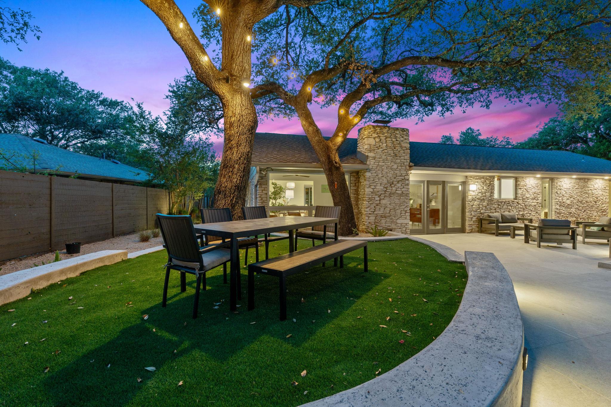 4405 Greystone DR