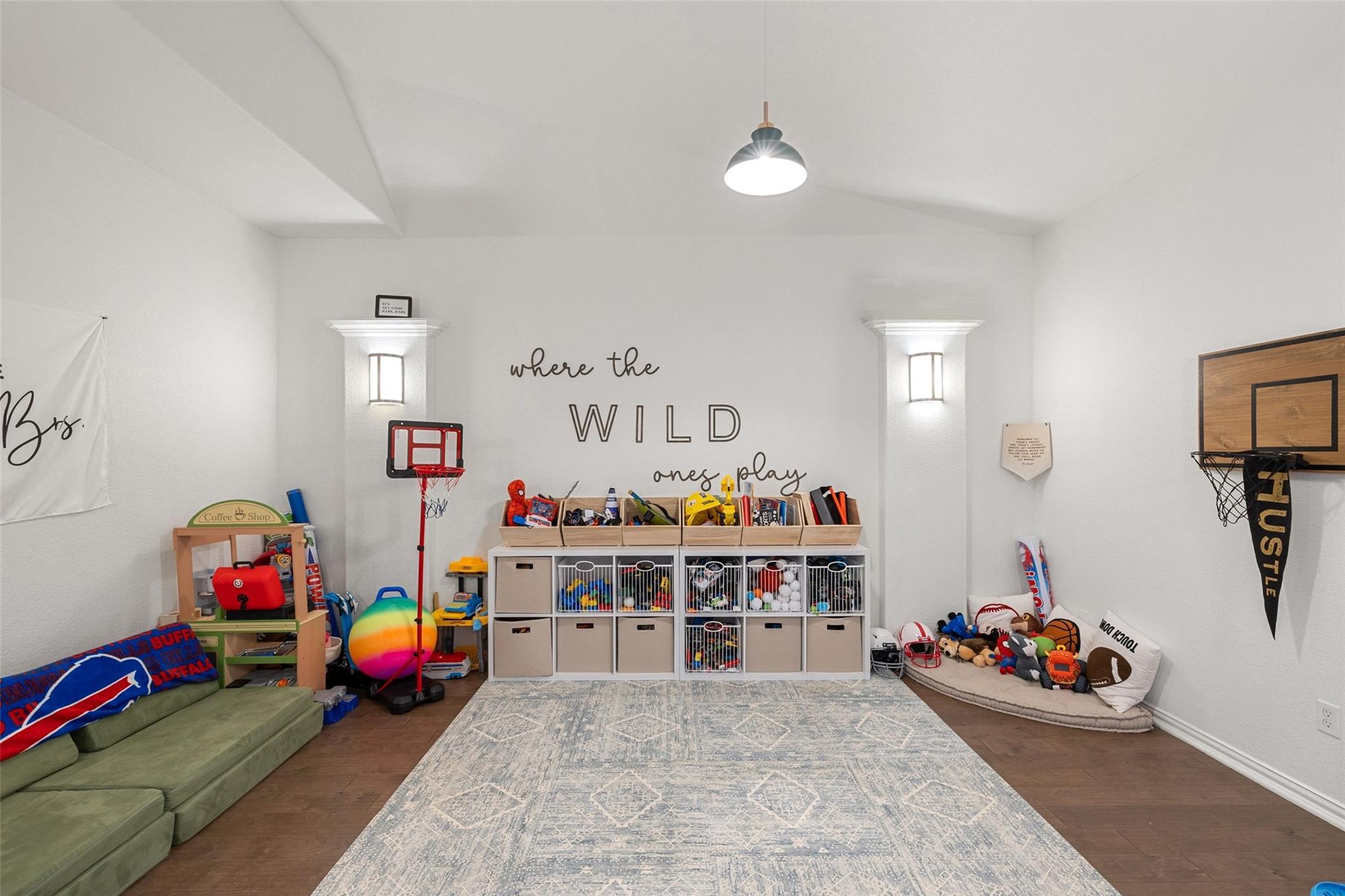 22212 Cape Travis BND