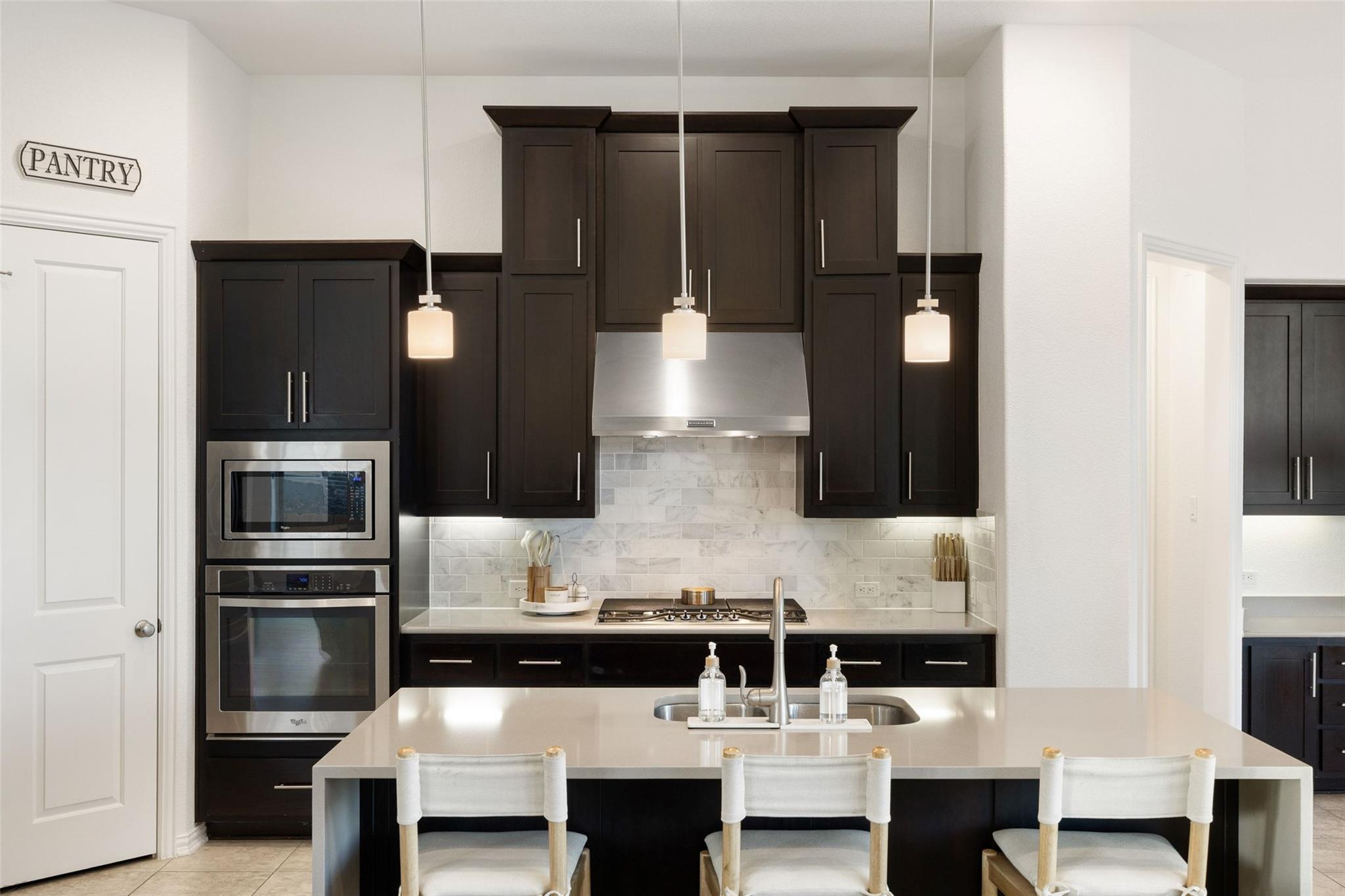 22212 Cape Travis BND