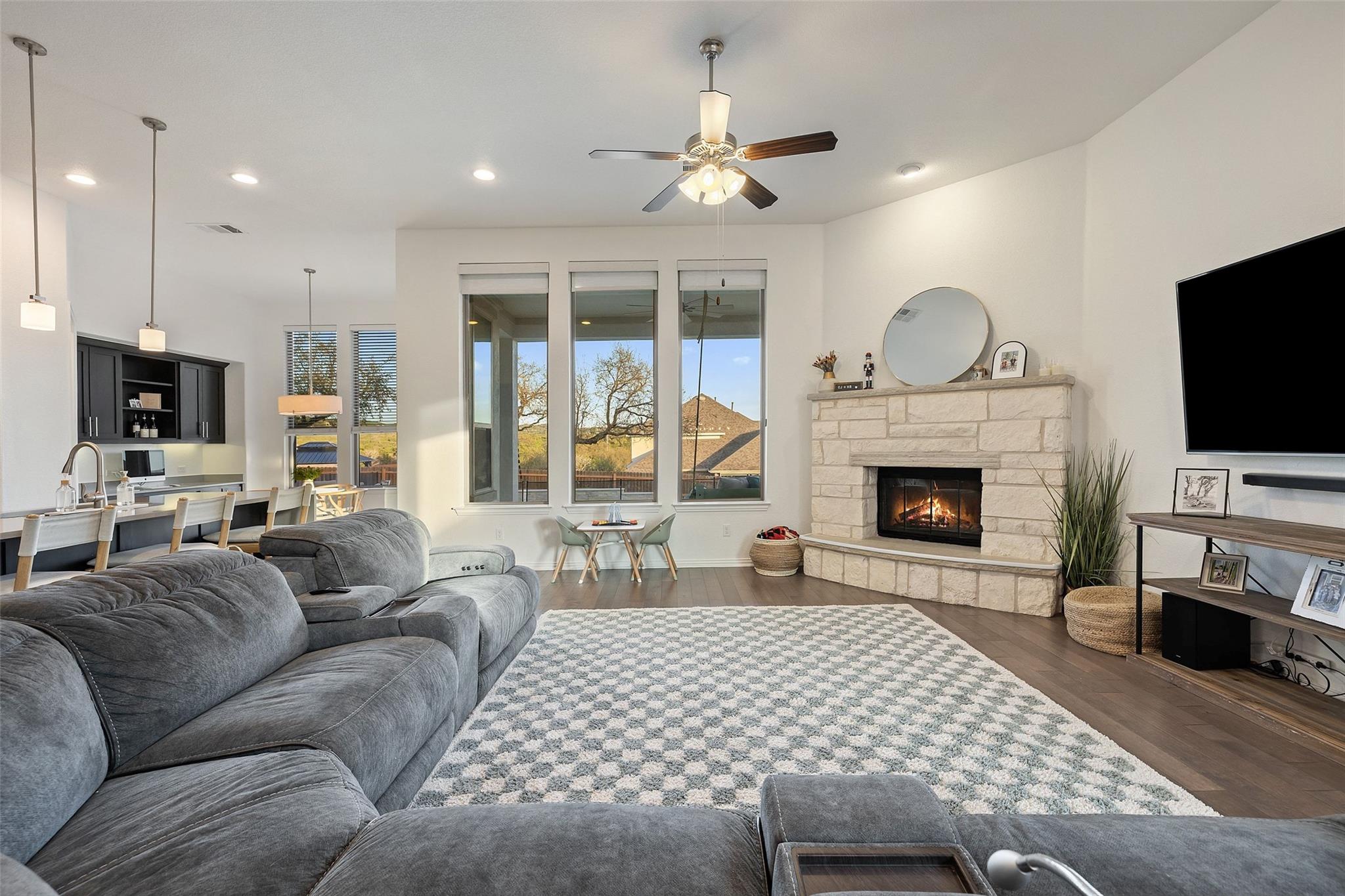 22212 Cape Travis BND