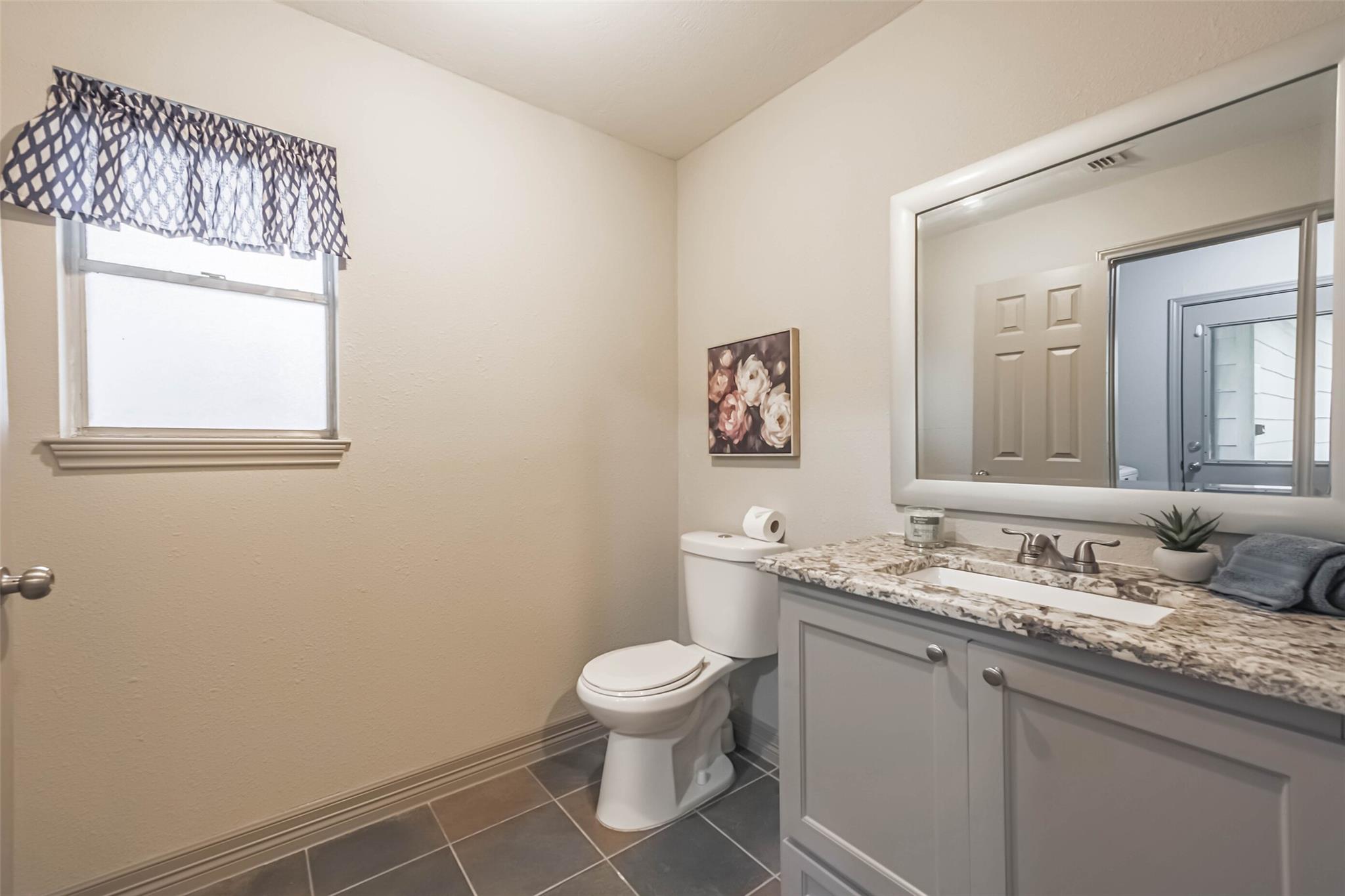 12523 Campsite Trail