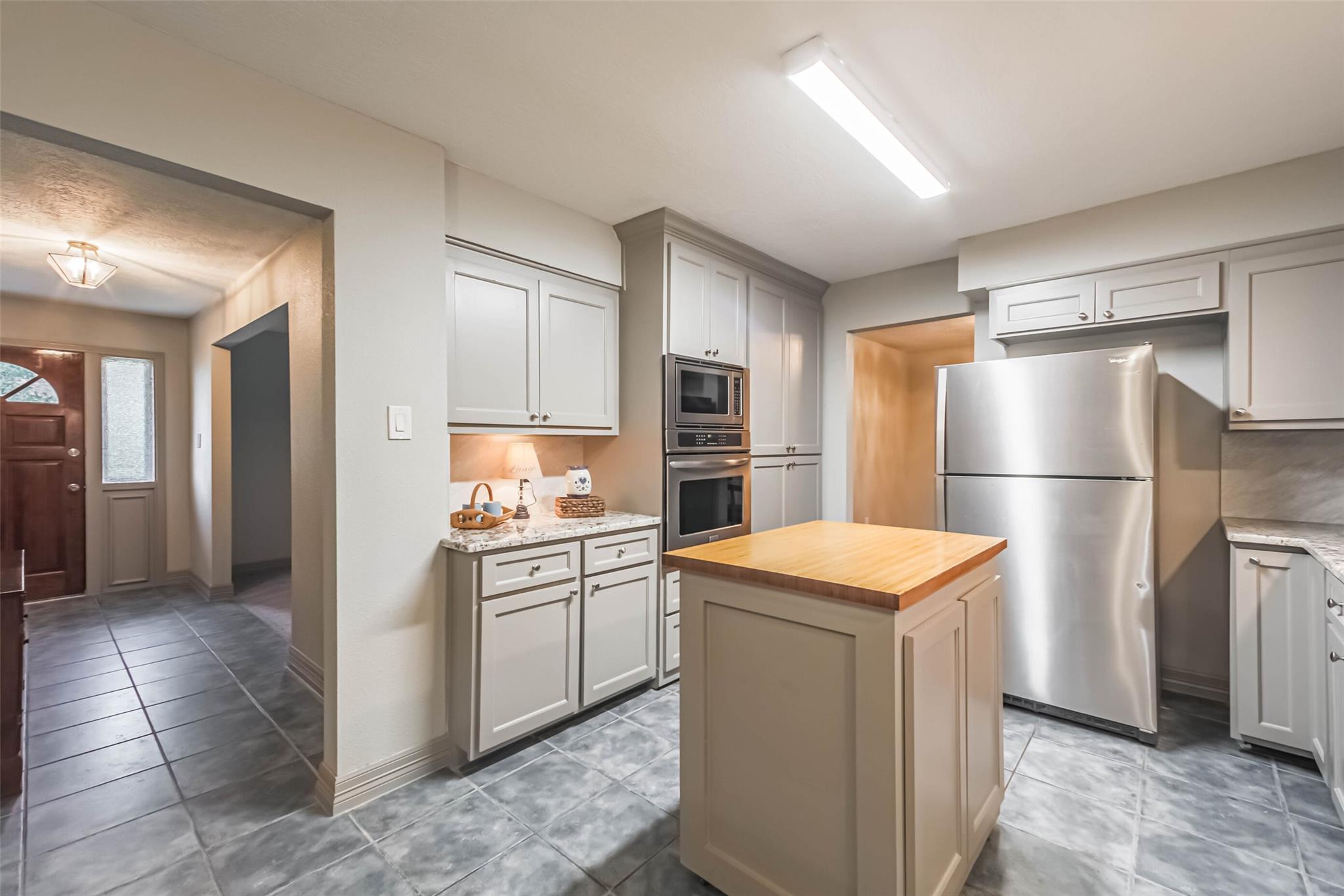 12523 Campsite Trail