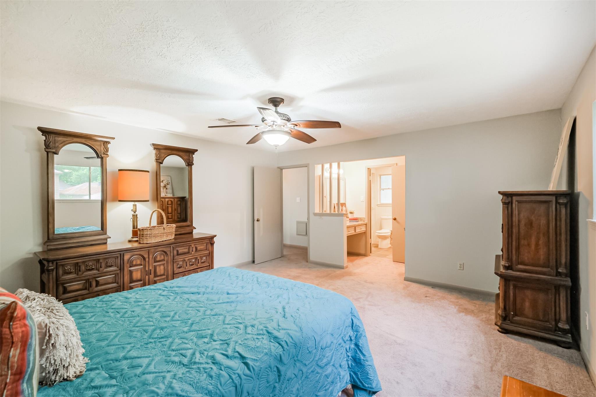 12523 Campsite Trail