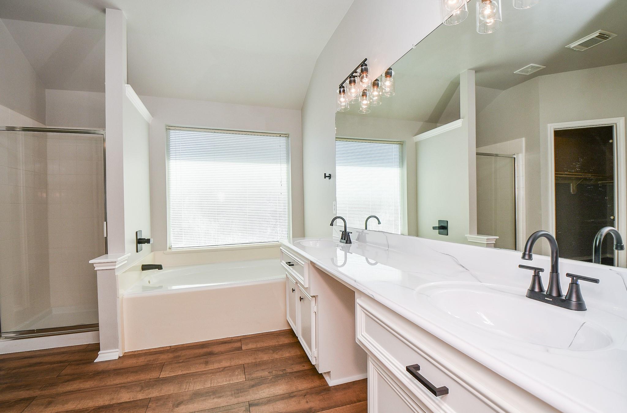 15359 Ochre Leaf Trail