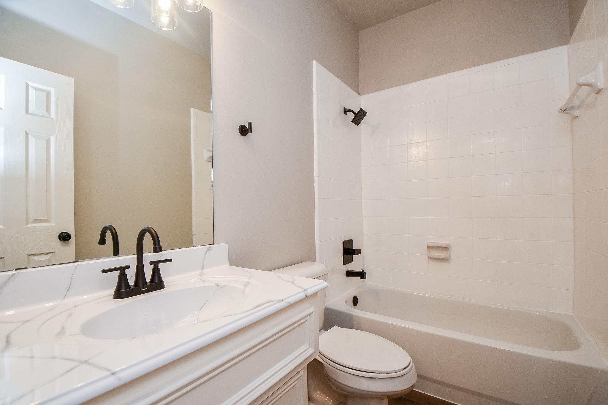 15359 Ochre Leaf Trail