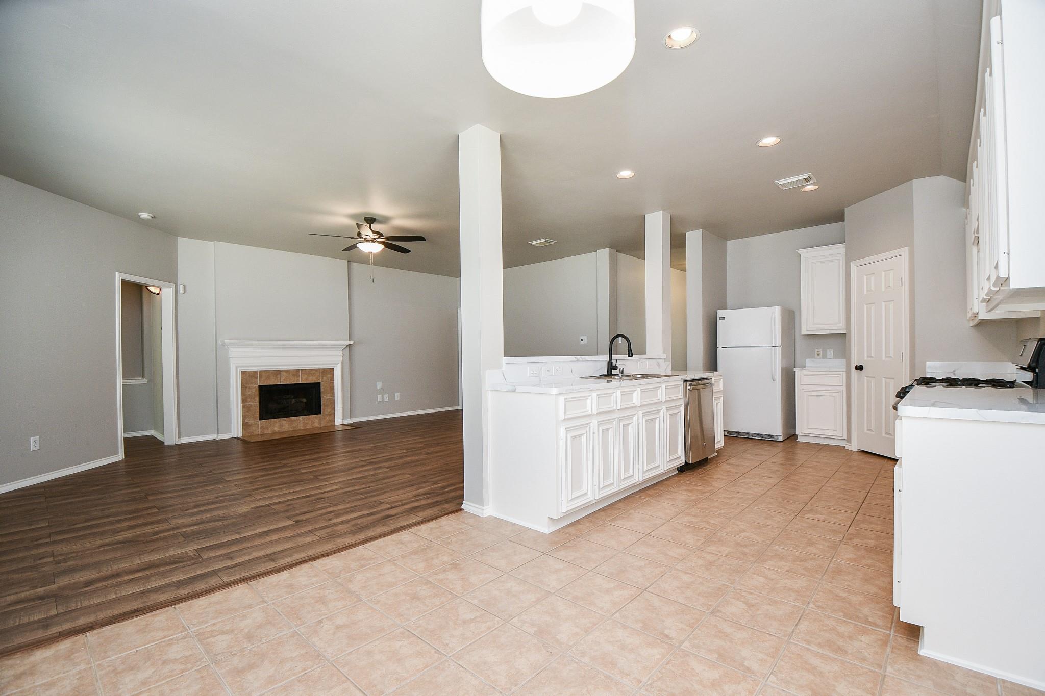 15359 Ochre Leaf Trail